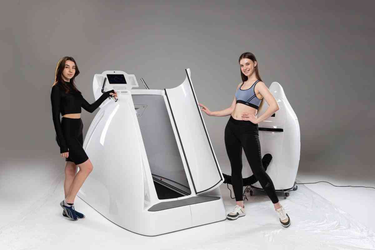 VacuStar Infrared Vacuum Treadmill – Cold-Heat Vacuum Fitness System - Energize Trek