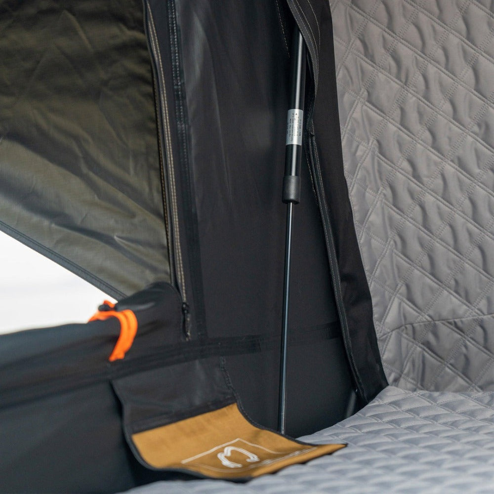 Naturnest Sirius 2 Premium 2XL 3-Person Clamshell Roof Top Tent (SAK91382) - Energize Trek