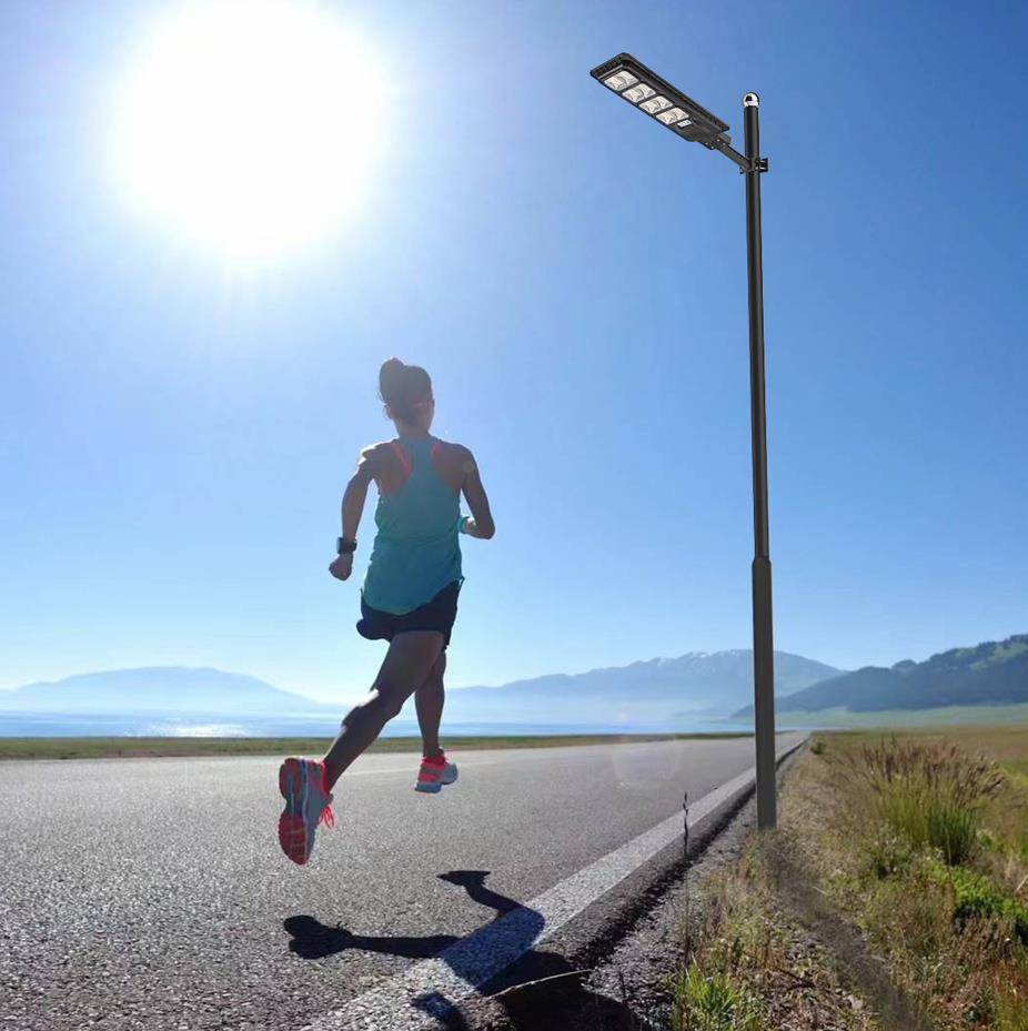 4 pack 200W solar street lights 20000 lumens - Energize Trek