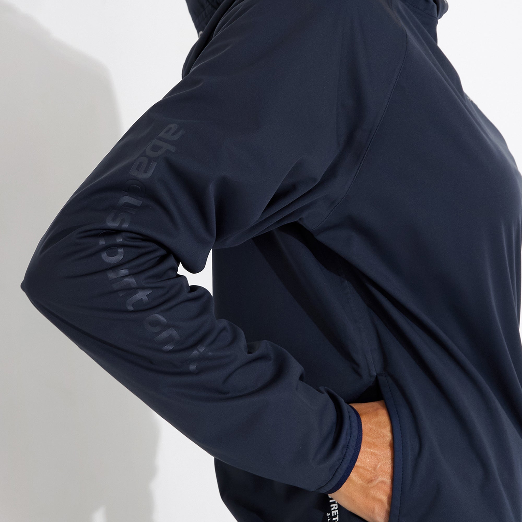 Women Bounce Waterproof Hoodie - Energize Trek