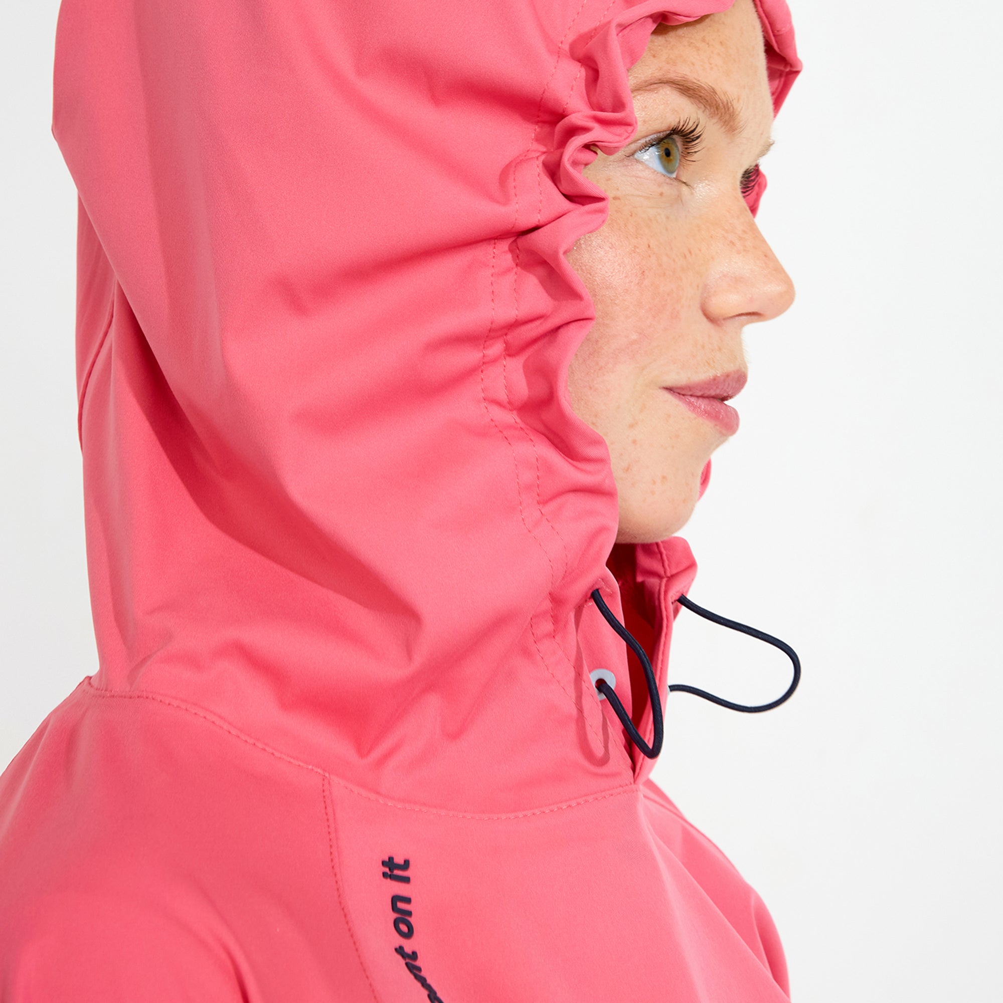 Women Bounce Waterproof Hoodie - Energize Trek