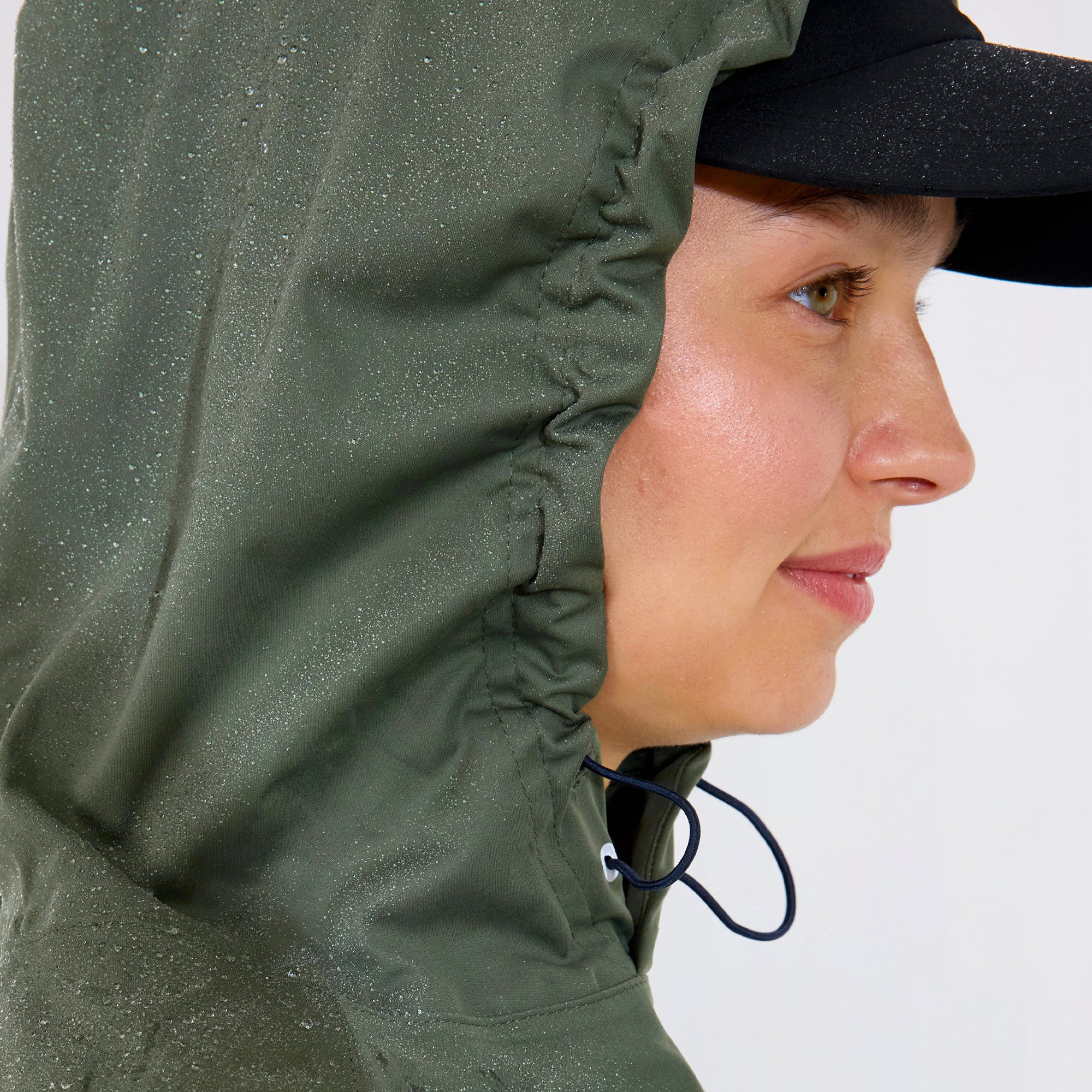 Women Bounce Waterproof Hoodie - Energize Trek