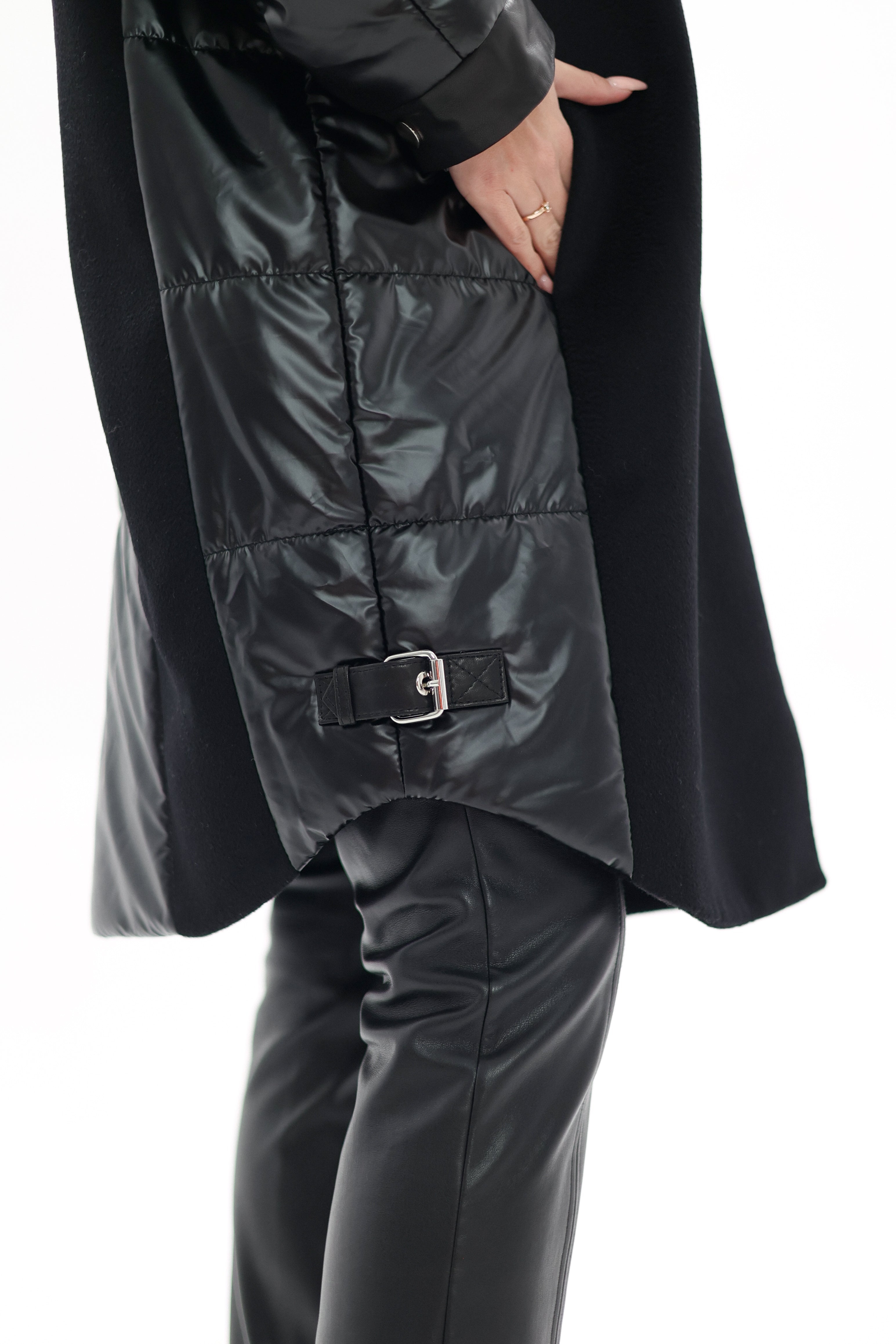 Genuine Silver Fox Fur Italian Cashmere Wool Freudenberg Comfortemp® Coat - Energize Trek