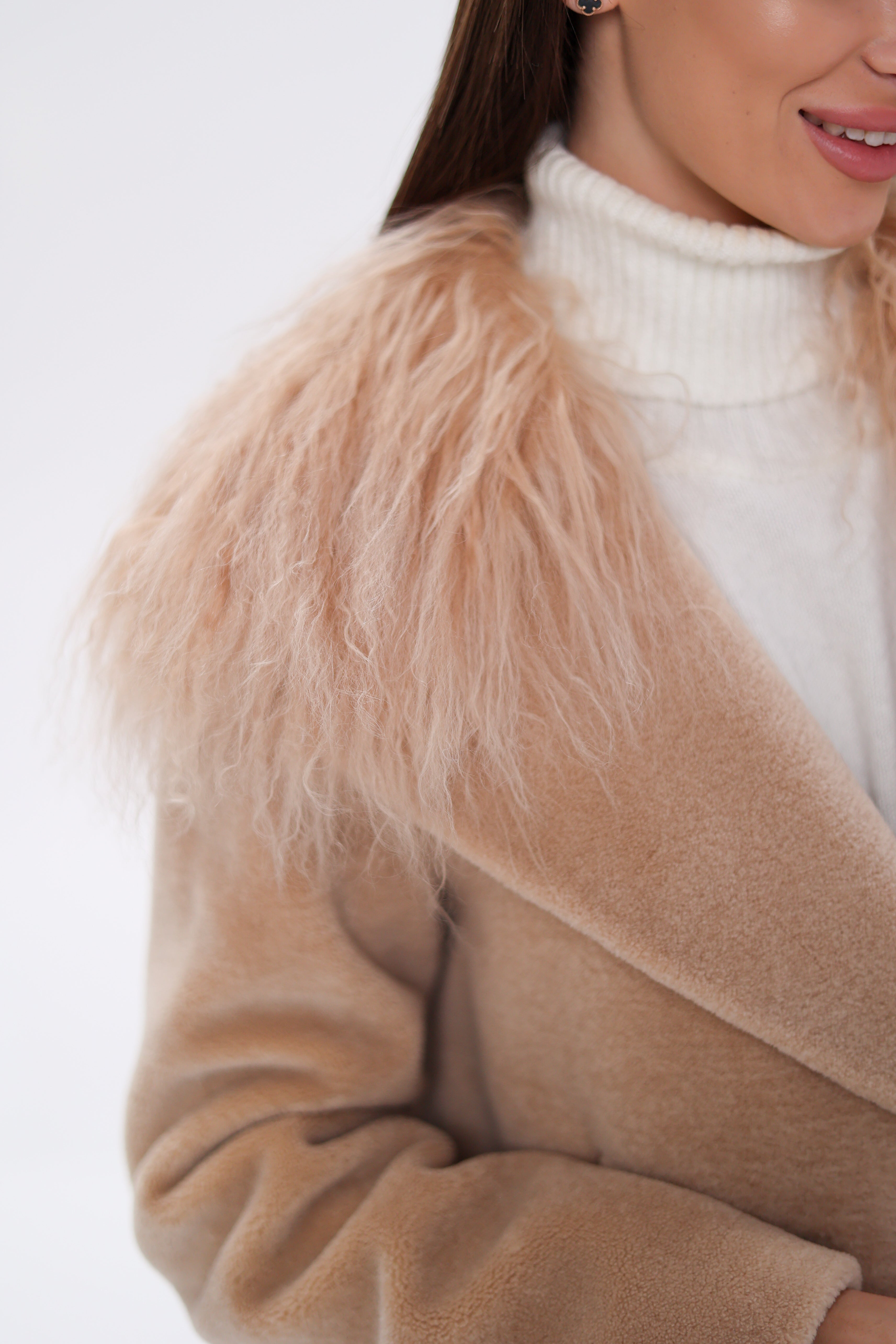Genuine Lama Fur Virgin Wool Coat - Energize Trek