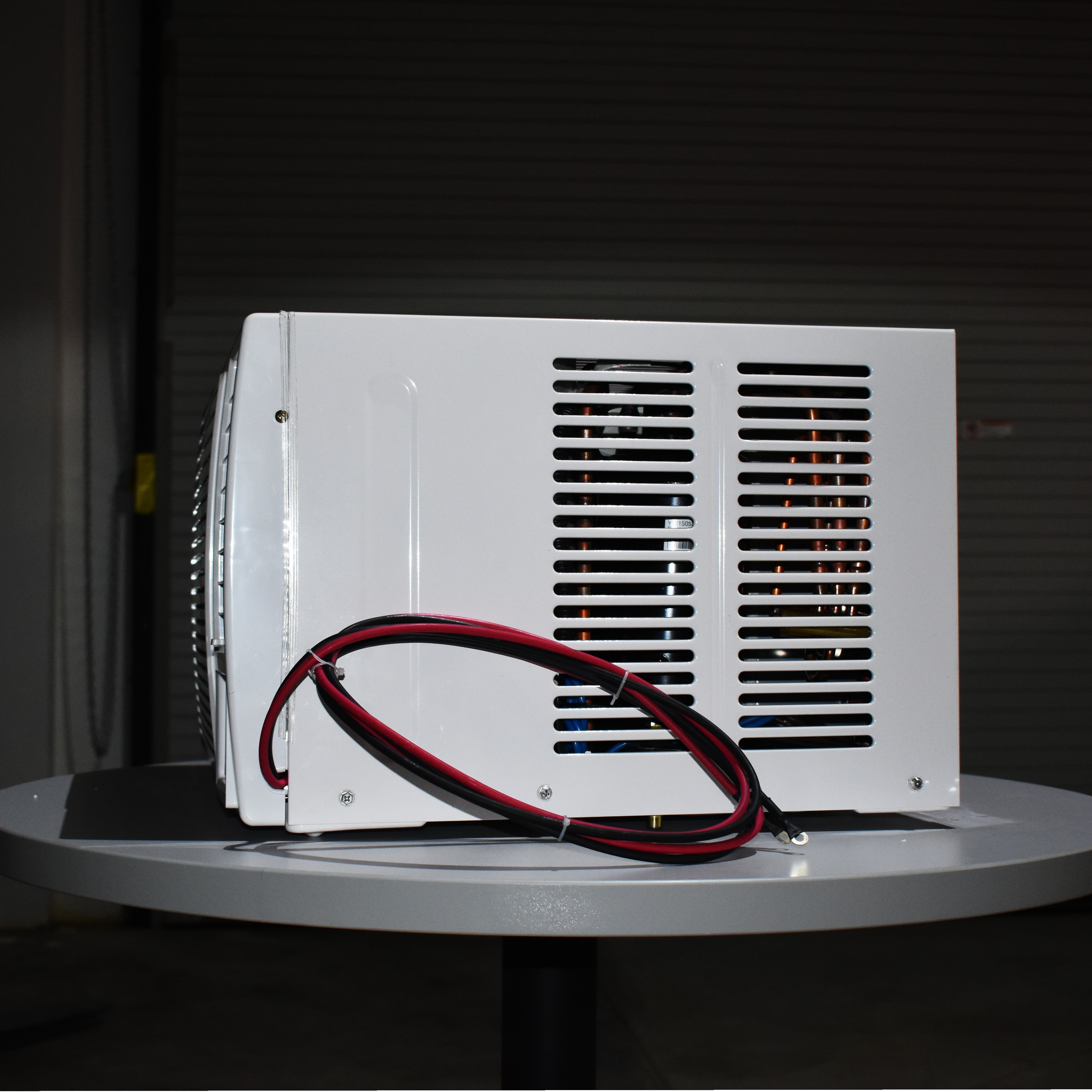 48V DC Window Air Conditioner & Heater - Energize Trek