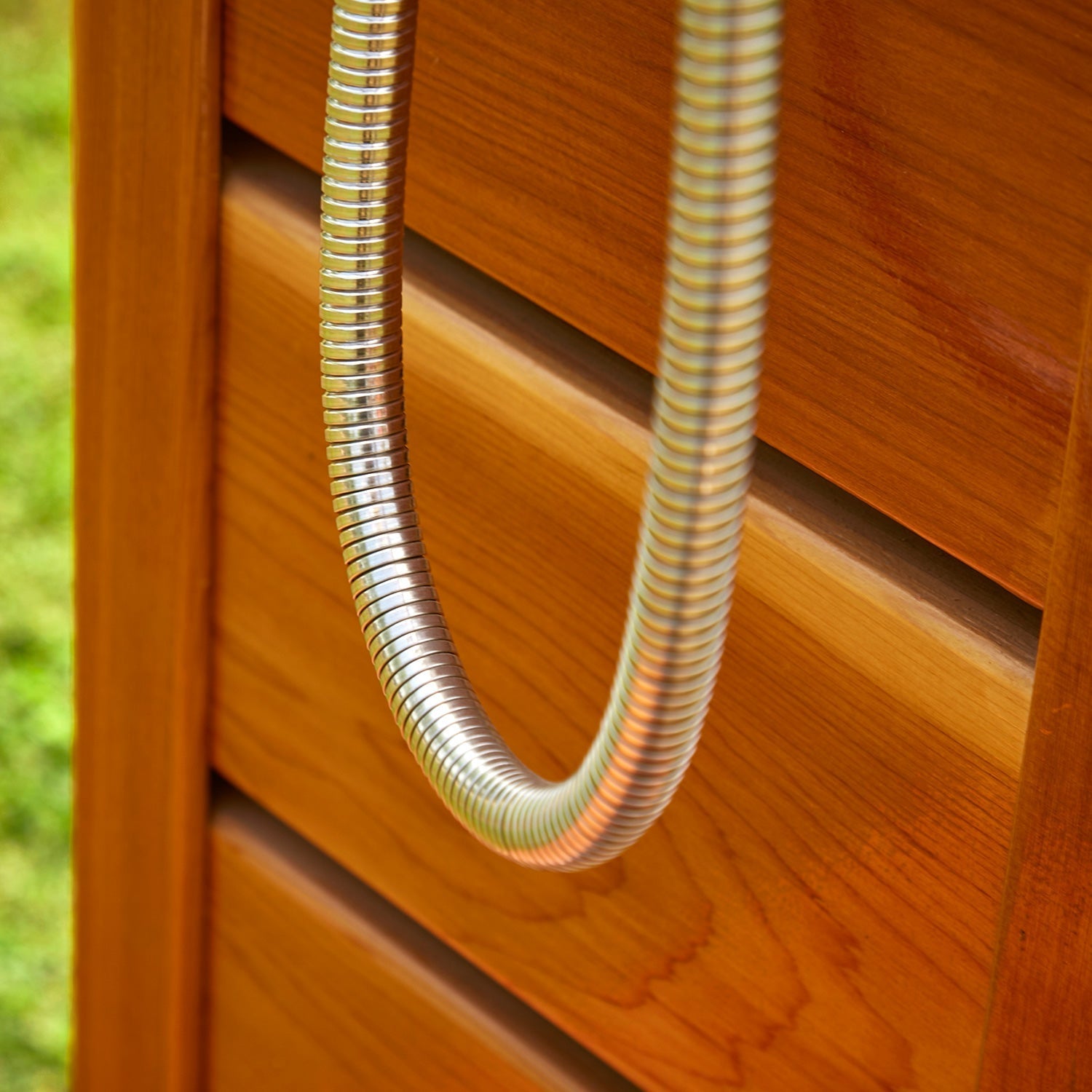 SAUNA EVOLUTION® Sunlight Outdoor Shower - Energize Trek