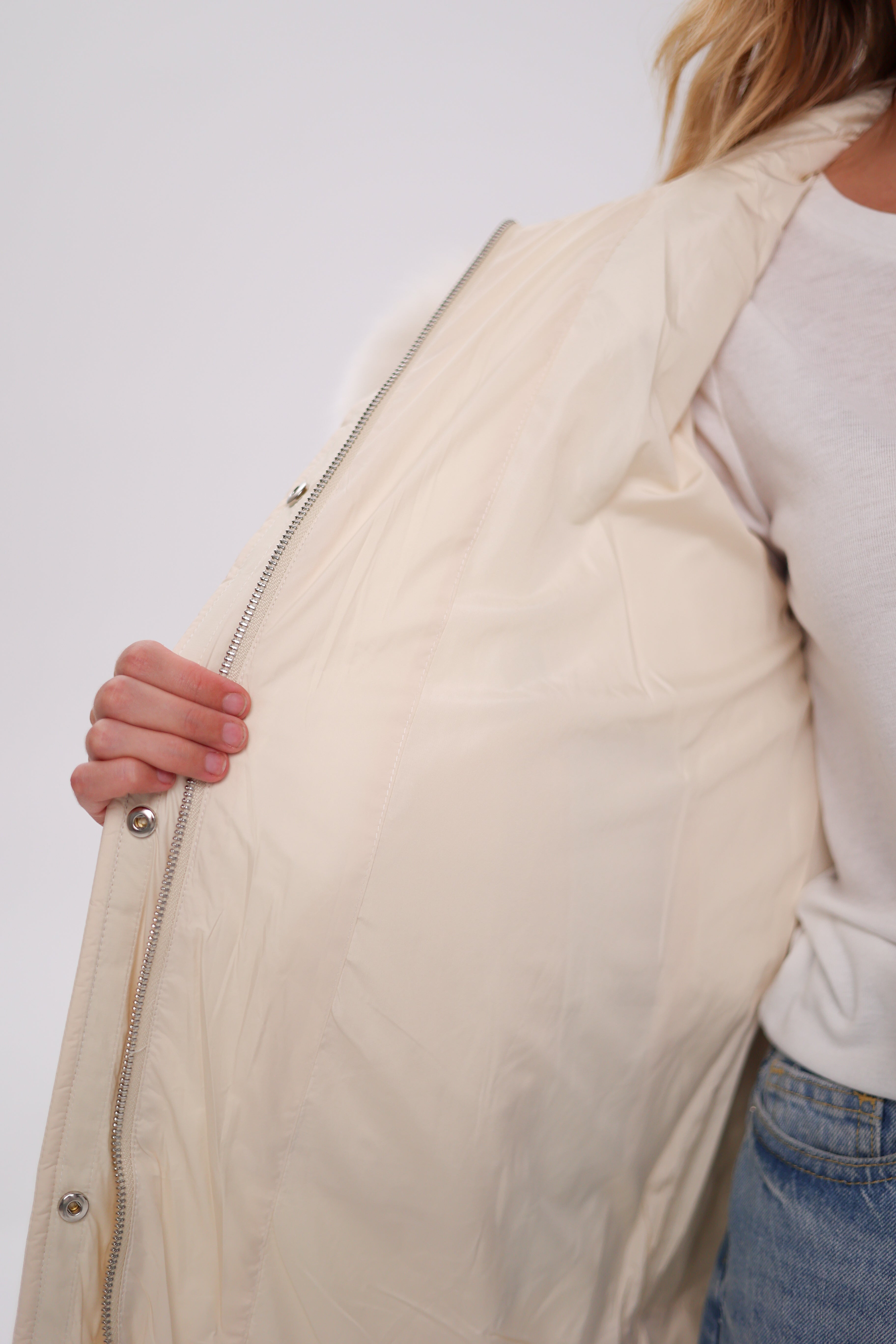 Genuine Polar Fox Thinsulate™ Coat - Energize Trek