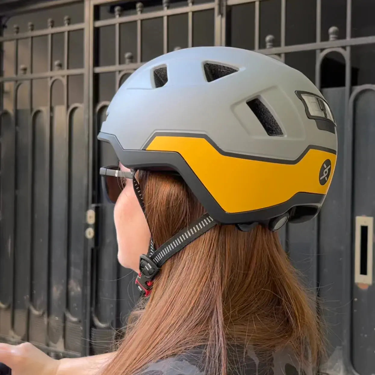 Gull | XNITO Helmet | E-Bike Helmet - Energize Trek