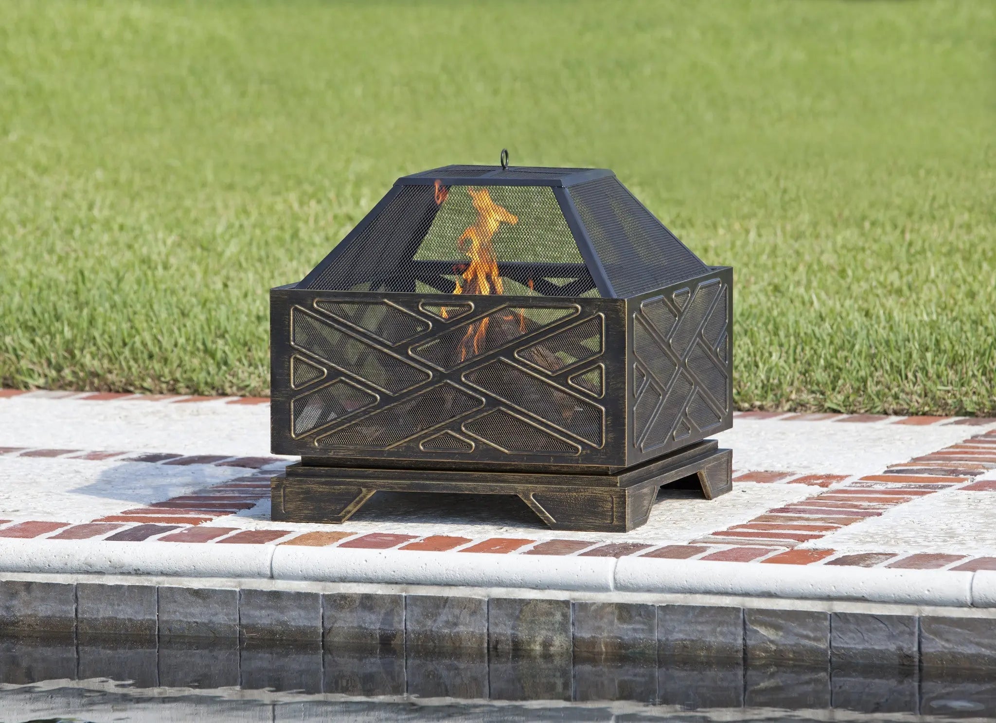 Catalano Square Fire Pit - Energize Trek