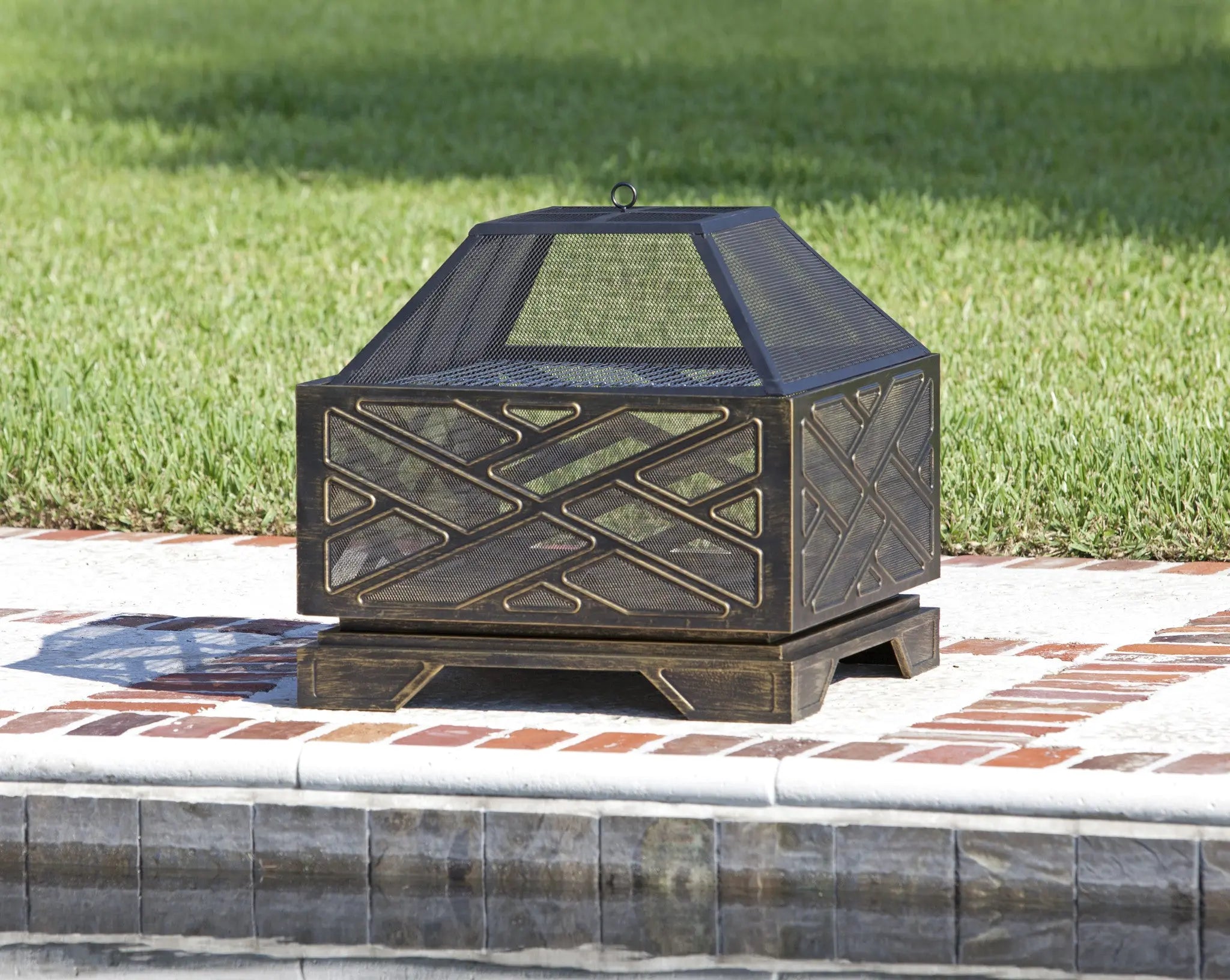 Catalano Square Fire Pit - Energize Trek