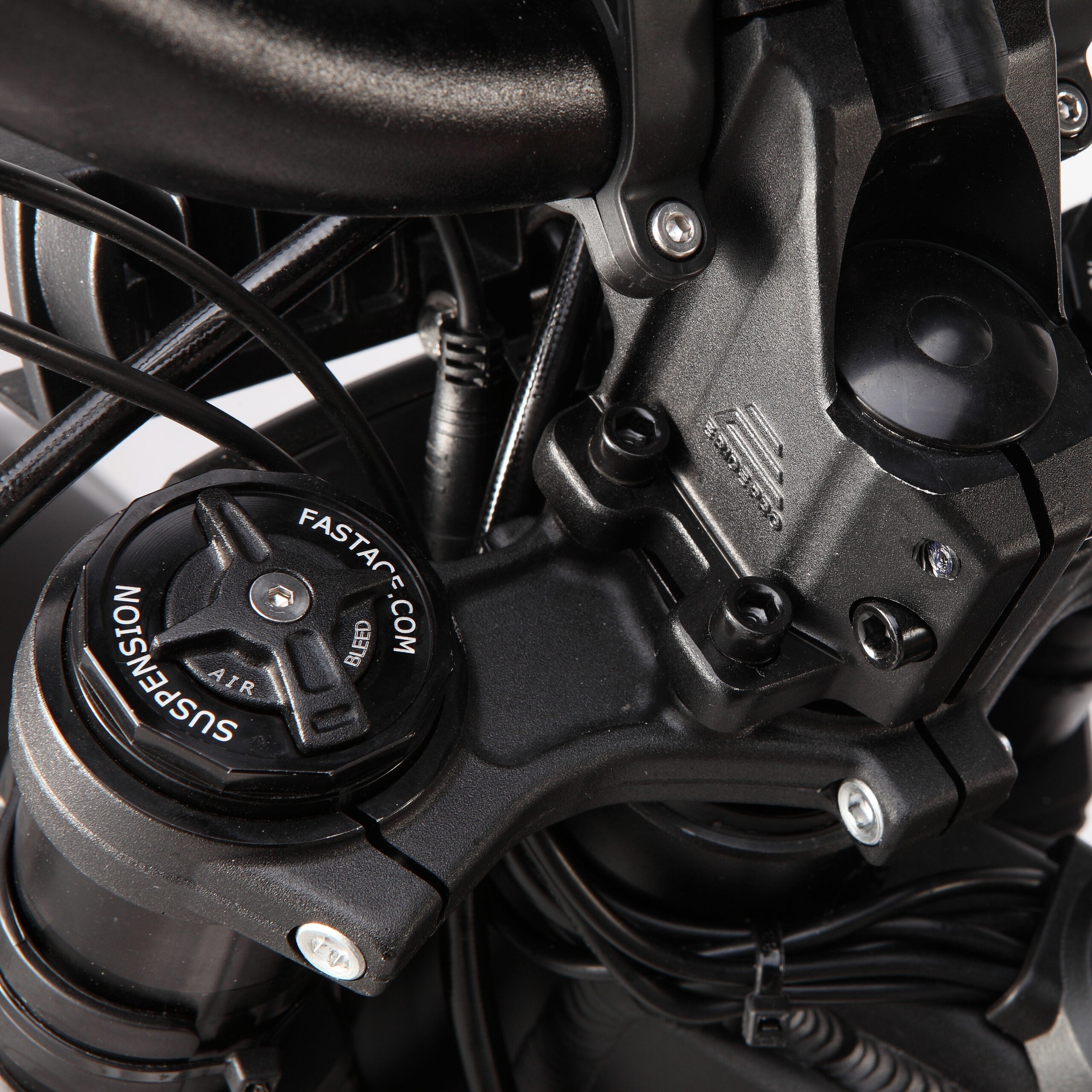 E Ride Pro SR - Powerful Dirt EBike - Energize Trek