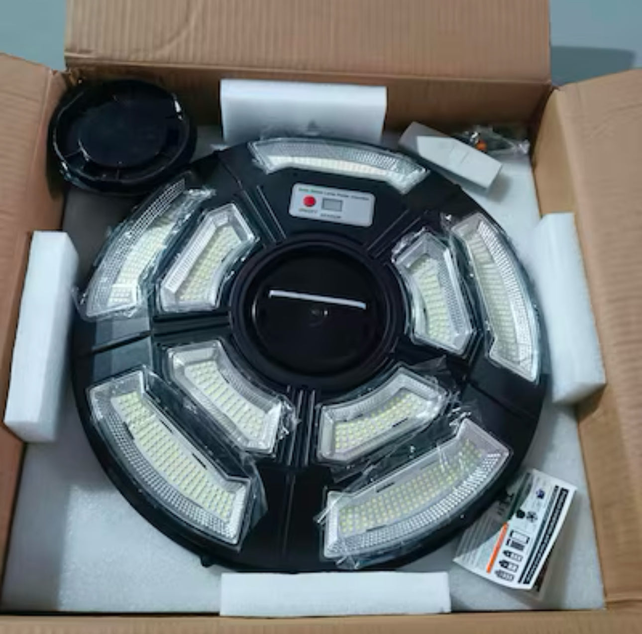 1500W Solar UFO Motion Sensor All in one Solar Garden Street Light With Remote Control - Energize Trek