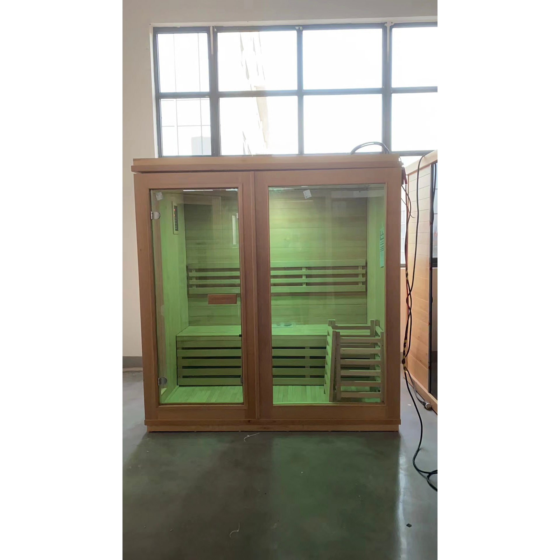 SAUNA EVOLUTION® Finland Traditional Indoor Wooden Sauna Glass 07 - Energize Trek