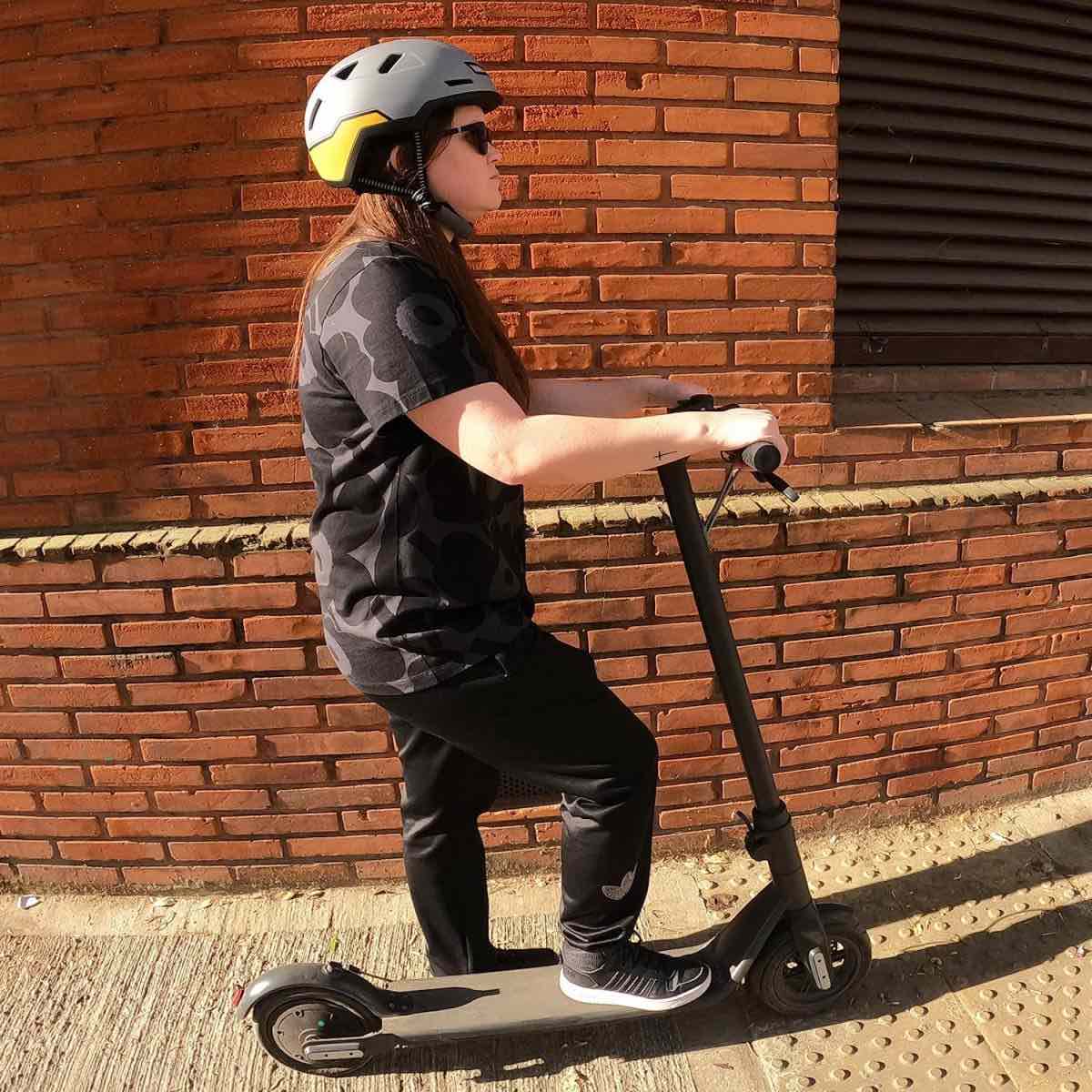 Gull | XNITO Helmet | E-Bike Helmet - Energize Trek