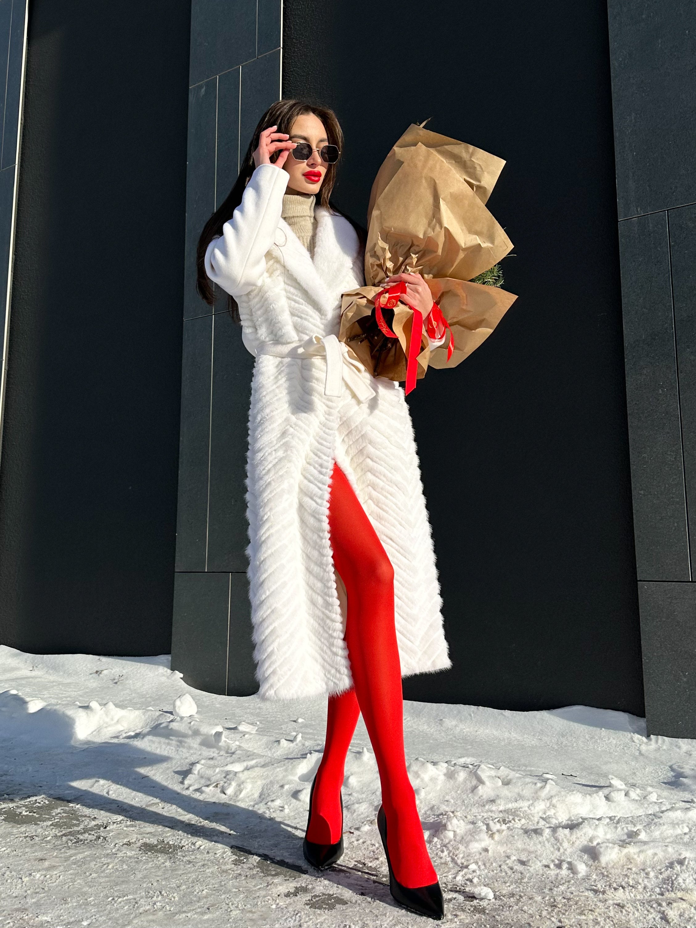 Genuine Mink Fur Rex Fur Trim Virgin Wool Coat in White - Energize Trek