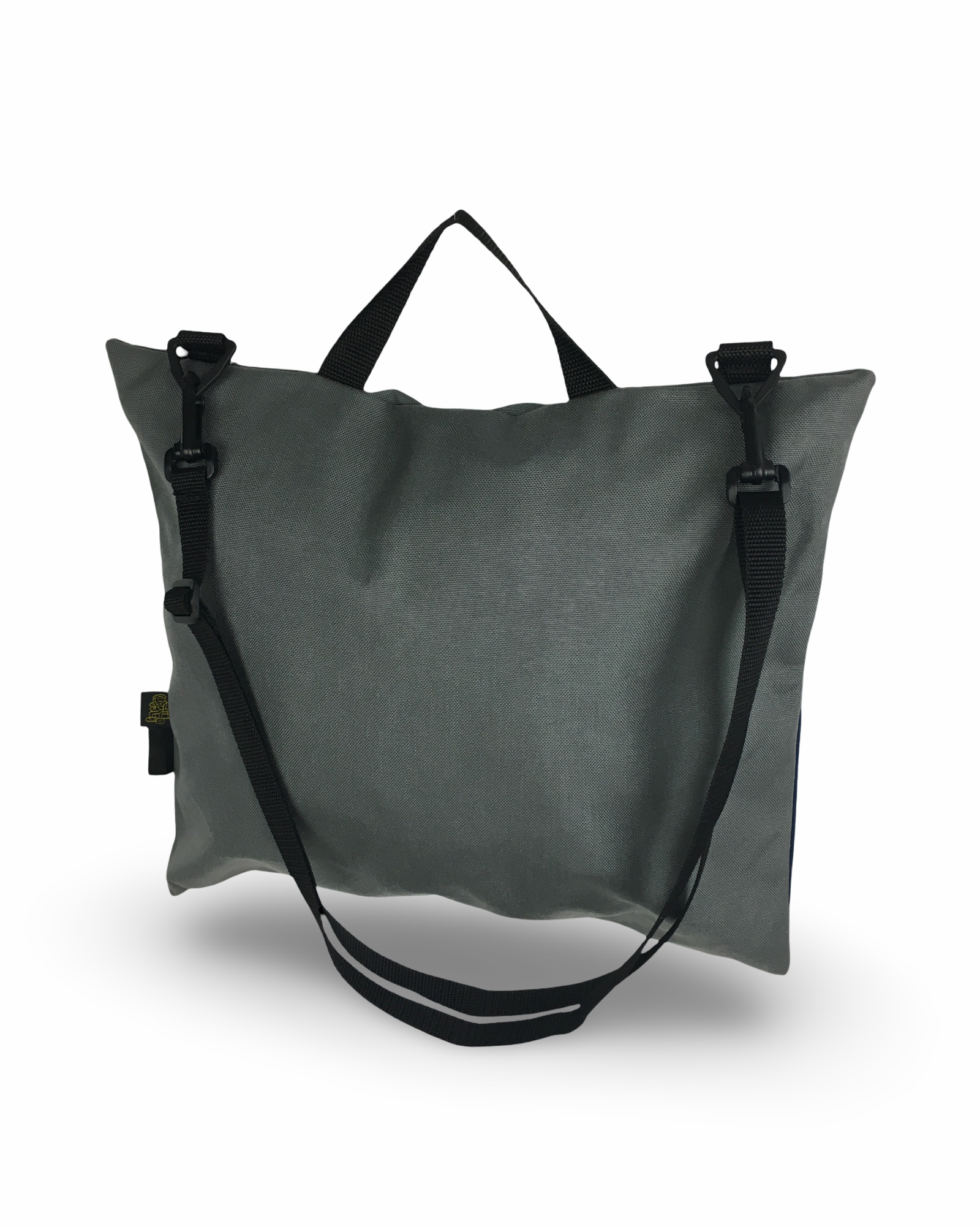 TWO-POCKET BRIEF