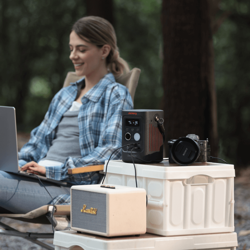 Jackery Explorer 300D Portable Power Station - Energize Trek