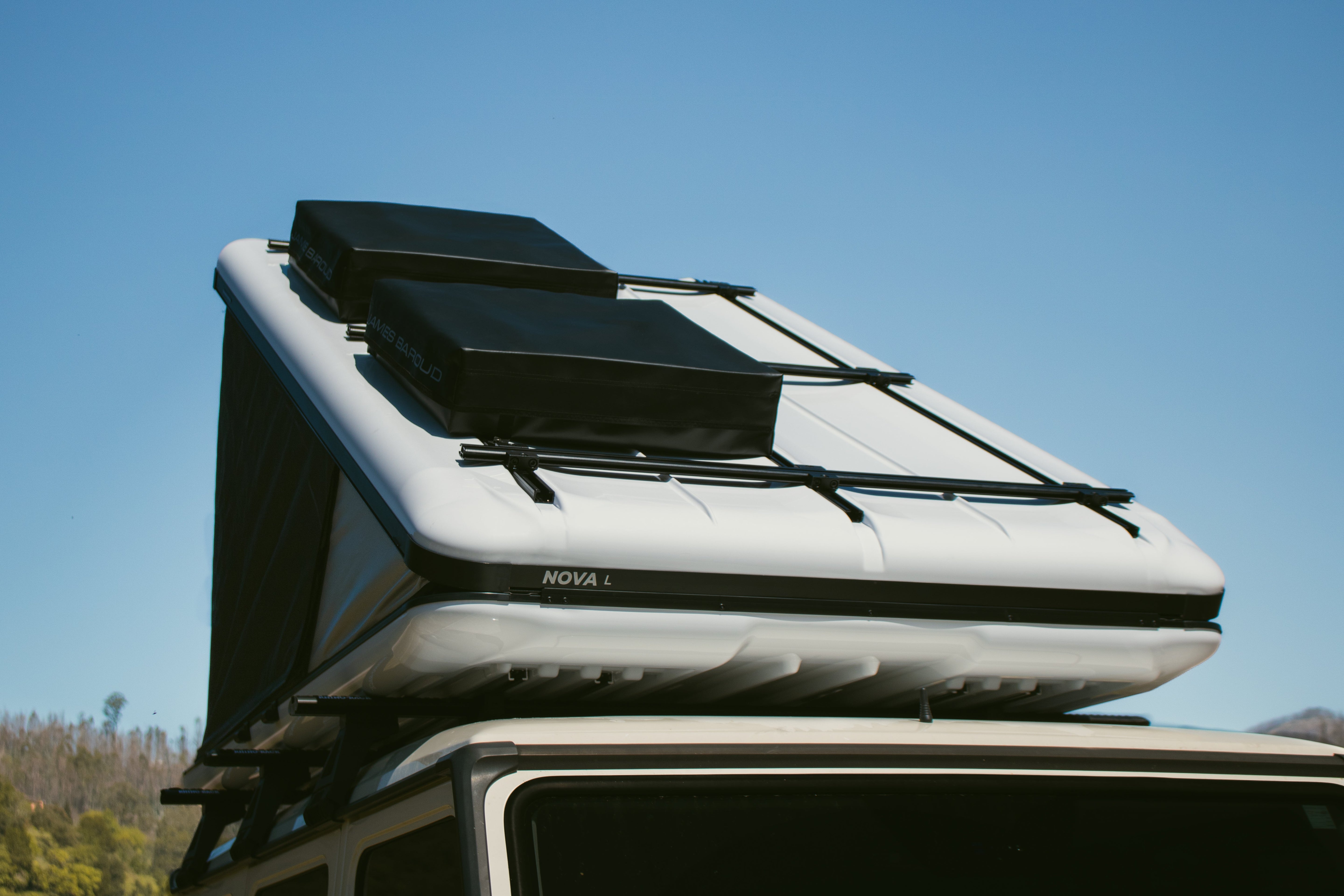 James Baroud NOVA Rooftop Tent - Energize Trek