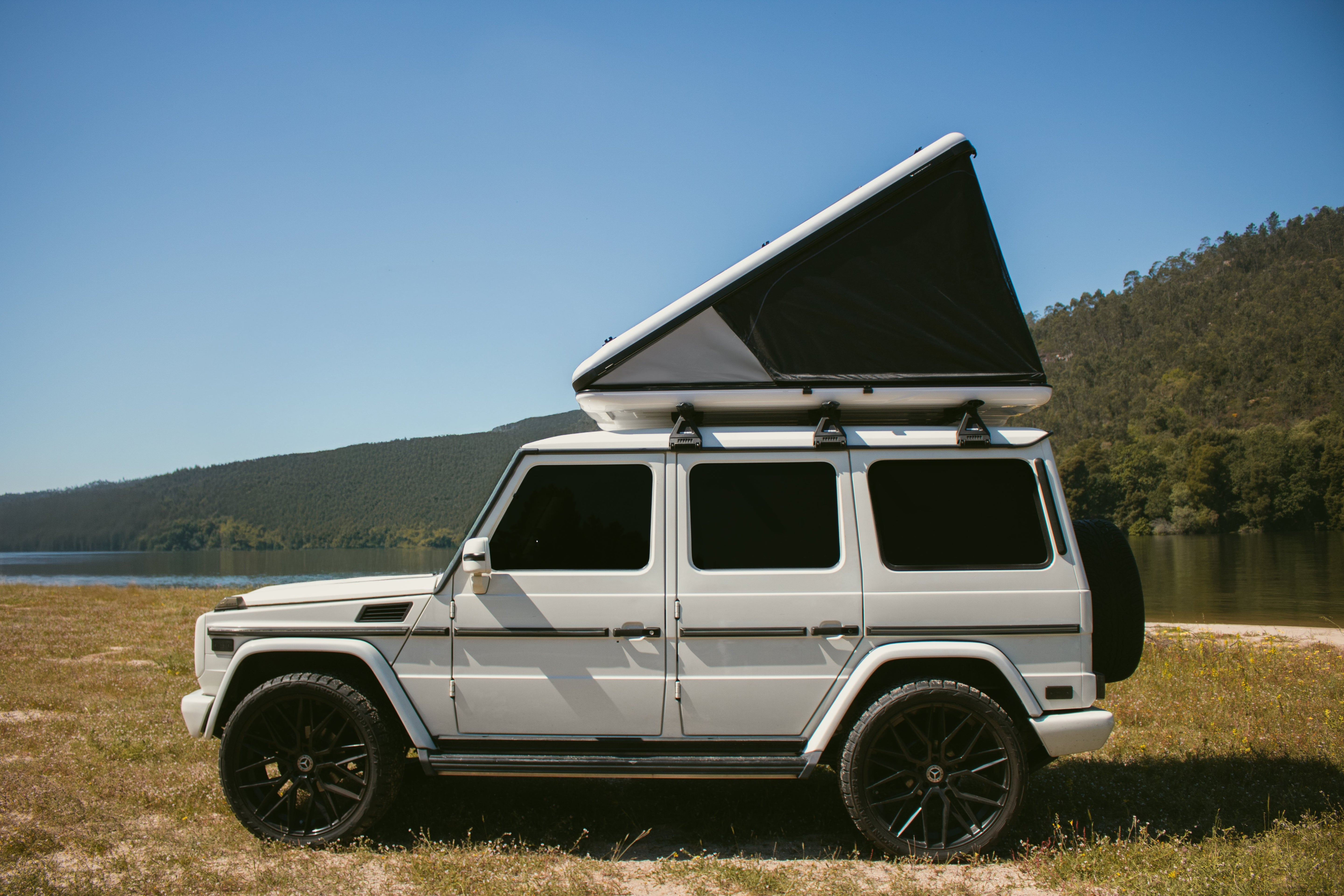 James Baroud NOVA Rooftop Tent - Energize Trek