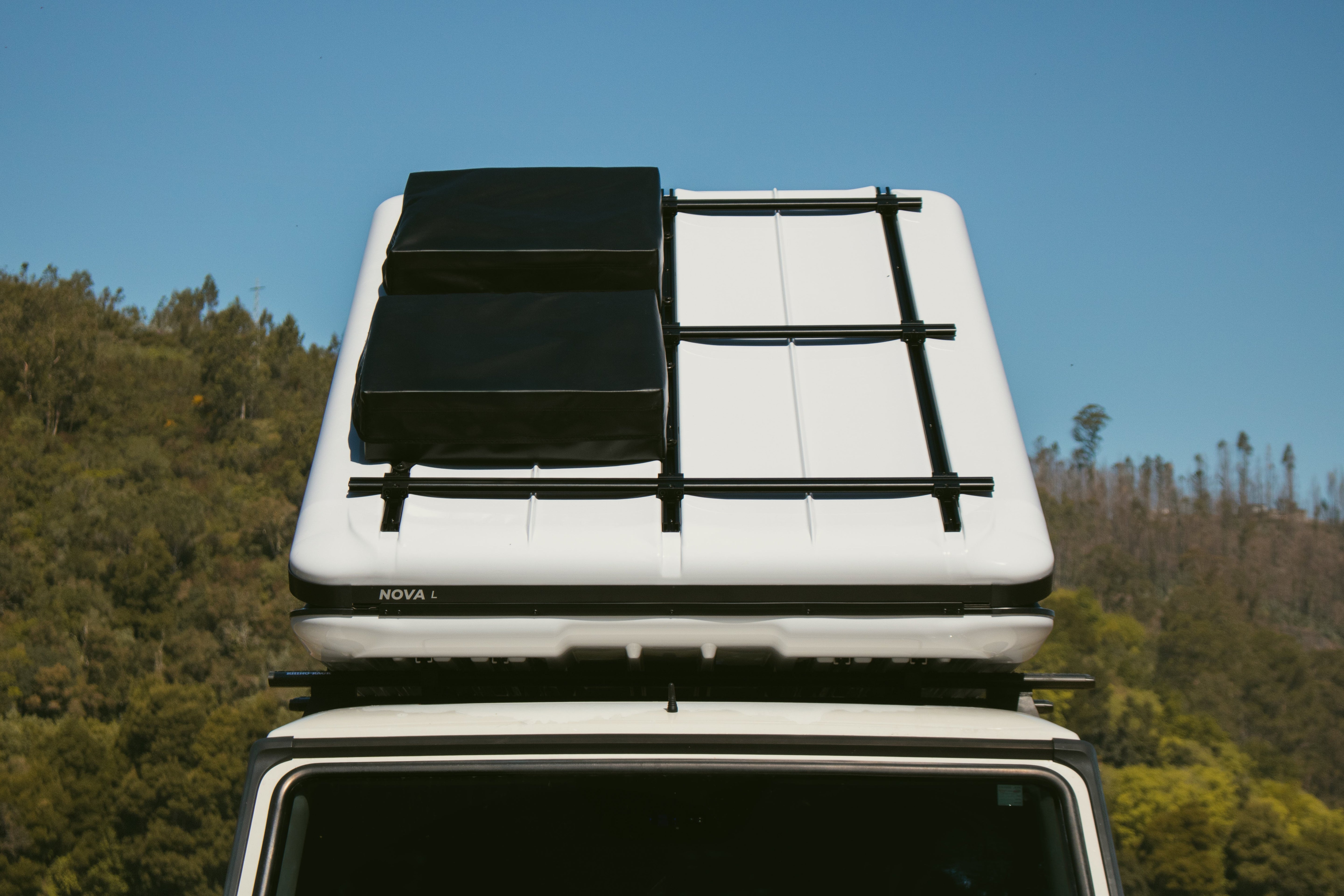 James Baroud NOVA Rooftop Tent - Energize Trek