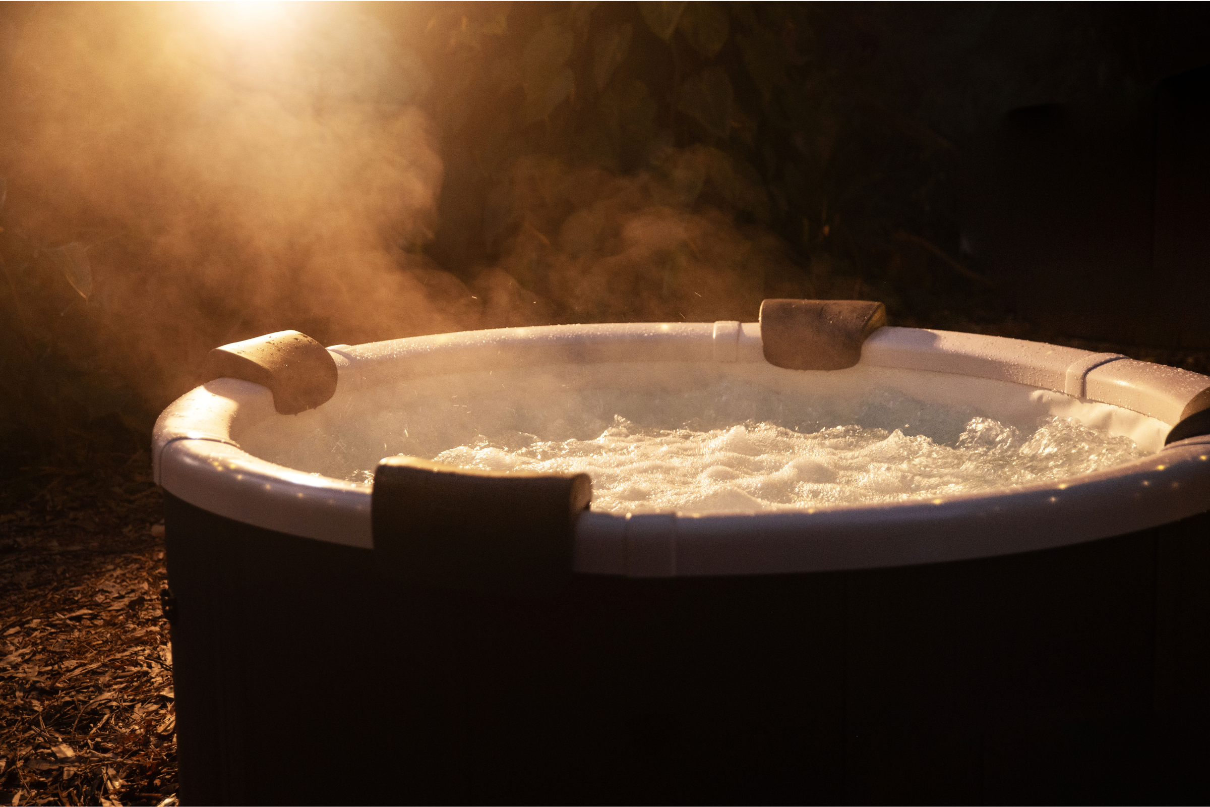 MSPA | DENVER | Frame Series | Rigid Hot Tub & Spa | Upto 6 Person - Energize Trek