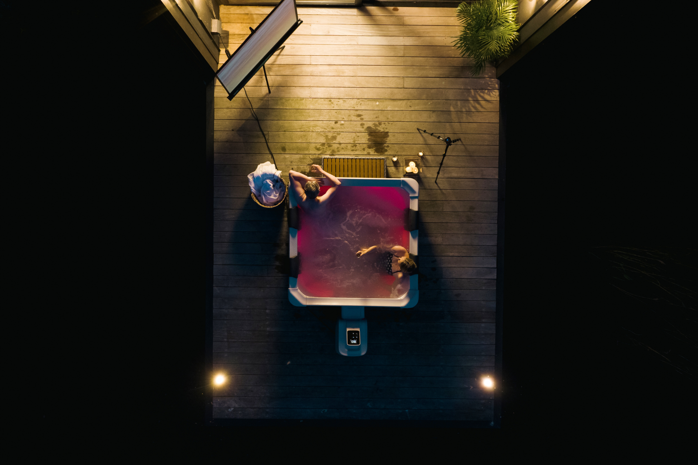 MSPA | OSLO | Frame Series | Rigid Hot Tub & Spa | Light up the night | Upto 6 Person - Energize Trek