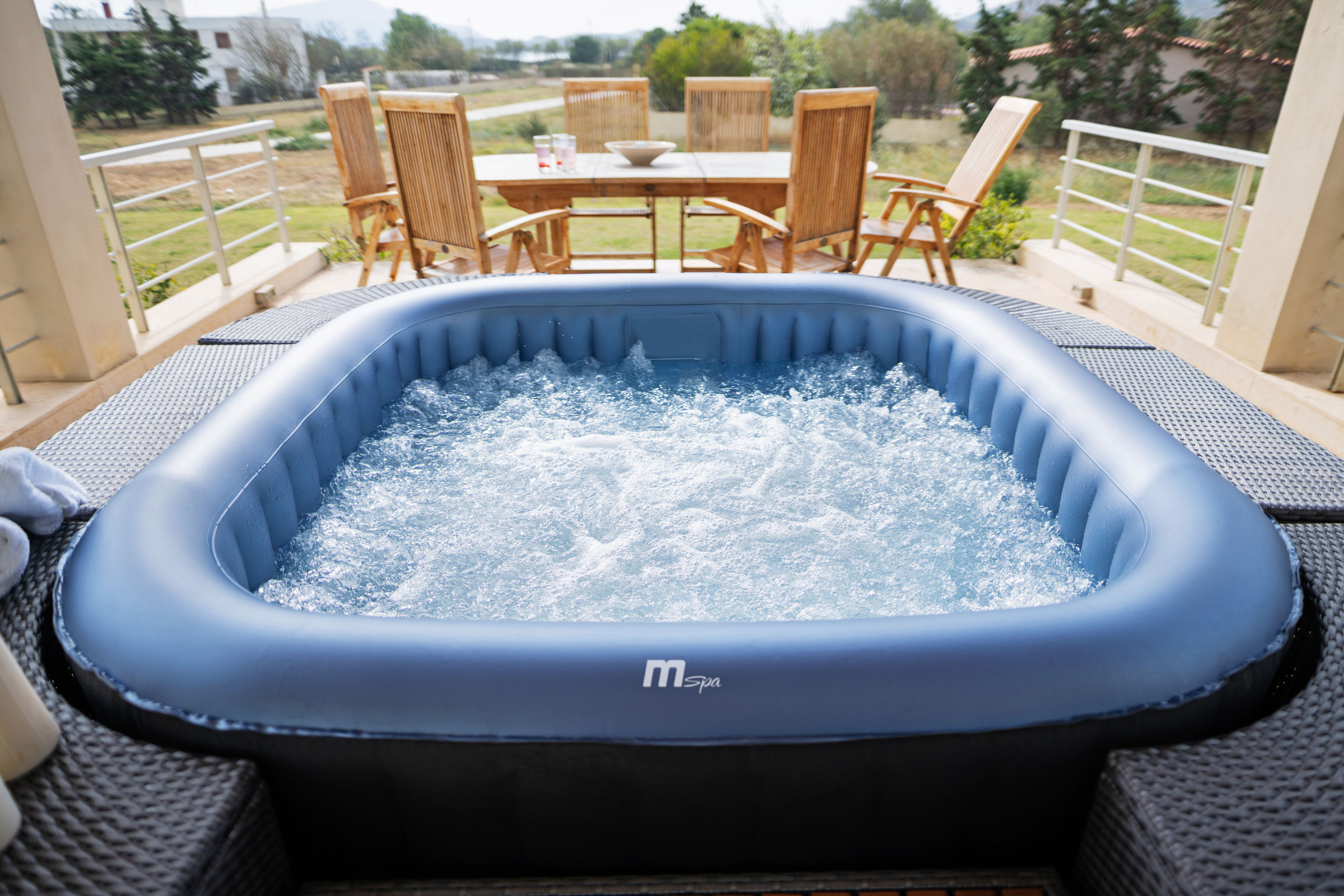 MSPA | TEKAPO | Comfort Series | Inflatable Hot Tub & Spa | Metallic Blue | Upto 6 Person - Energize Trek