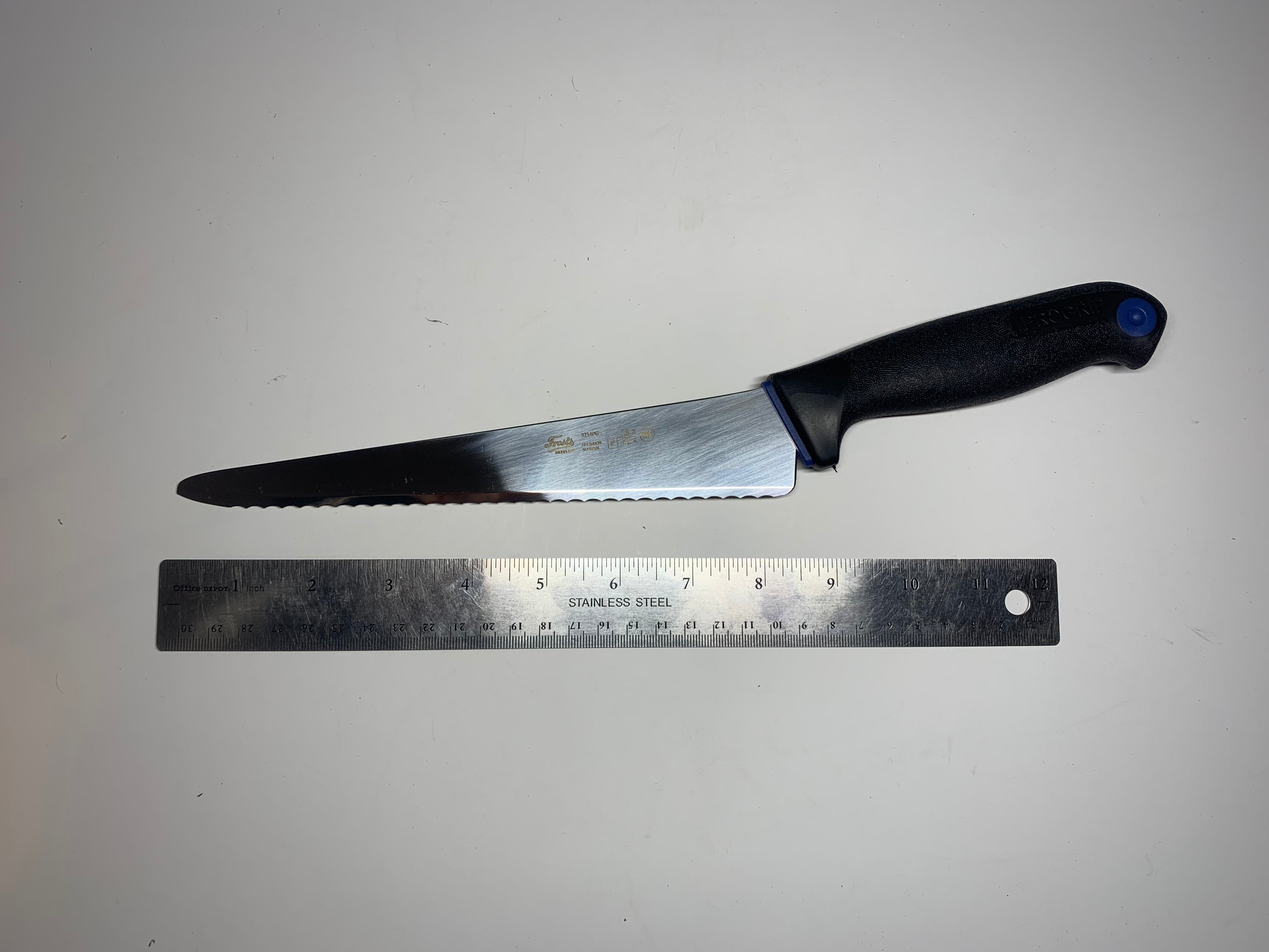 Mora/Frosts Bread knife 8in #3214 - Energize Trek