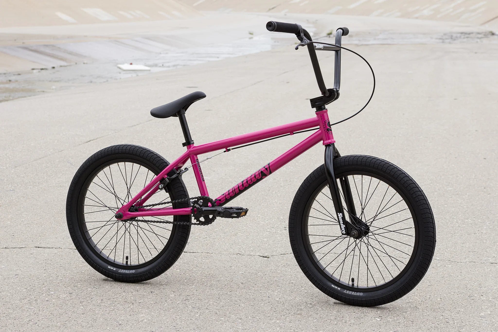 Sunday Primer 20.5" Complete BMX Bike - Gloss Surf Pink - Energize Trek