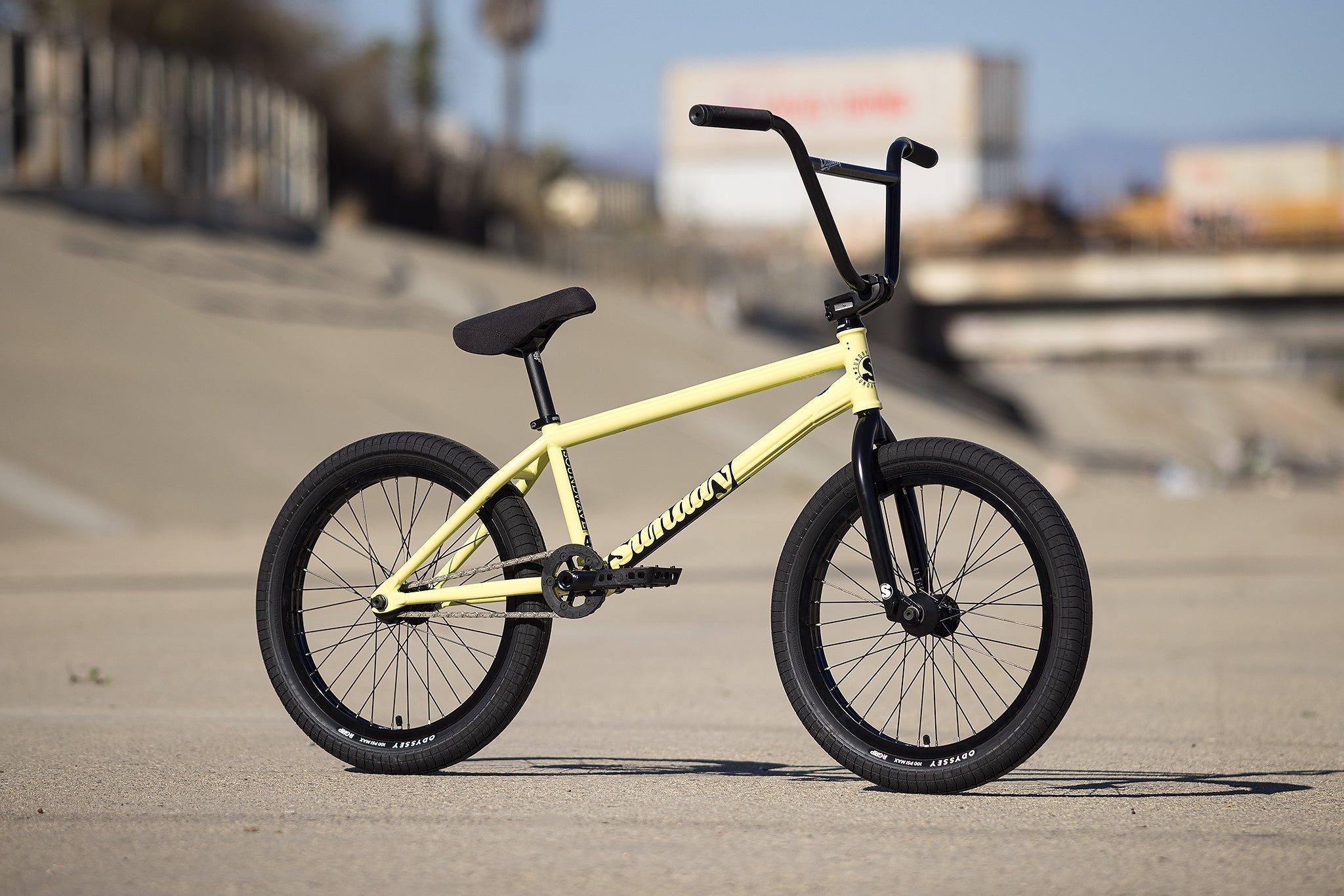 Sunday Soundwave Special (FC) 21″ Complete BMX Bike - Gloss Notepad Yellow (LHD) - Energize Trek