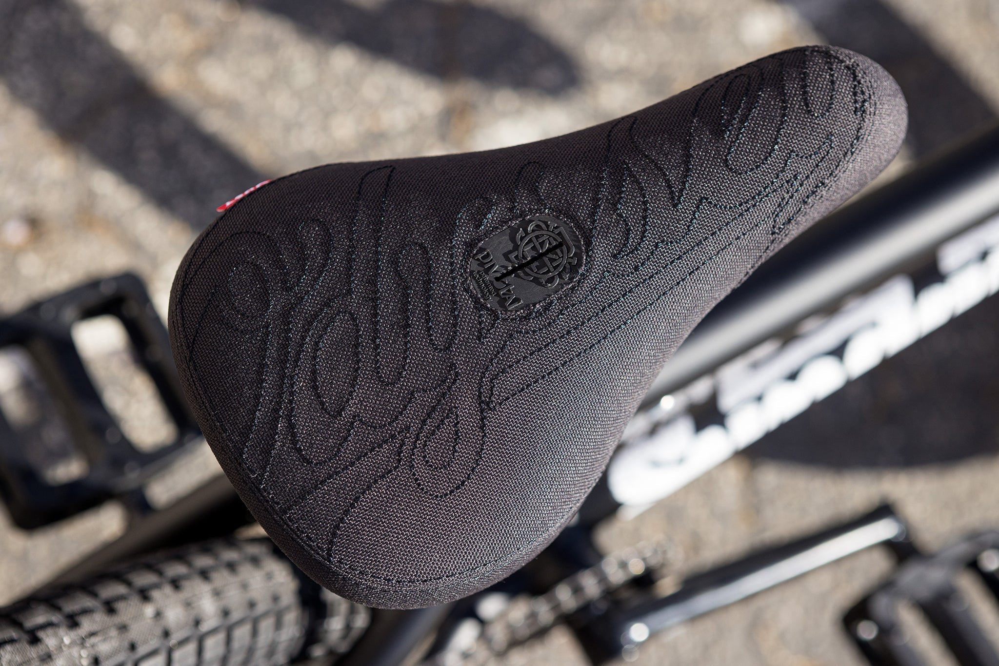 Sunday Wavelength (Csst) 21″ Gary Young Signature Complete BMX Bike - Matte Black - Energize Trek