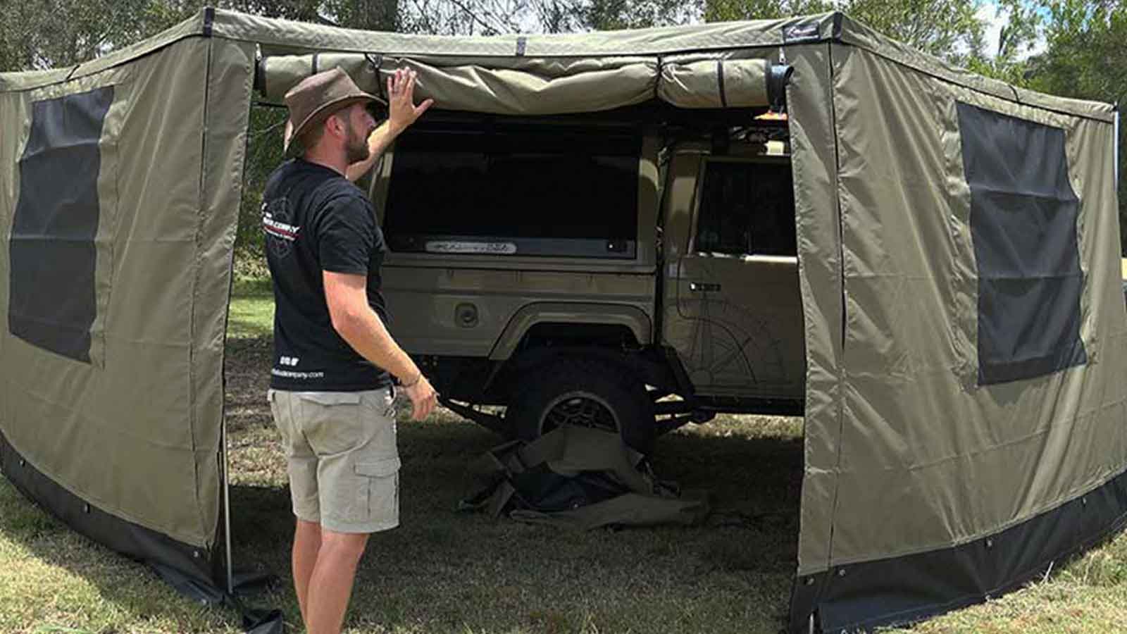 The Bush Company 180 XT MAX Awning Wall Kit - Energize Trek