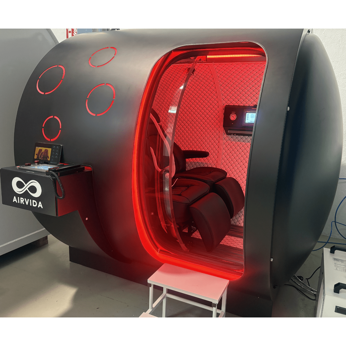 2.0 ATA Hardshell Multiplace Hyperbaric Chamber with BIBS Mask - Energize Trek