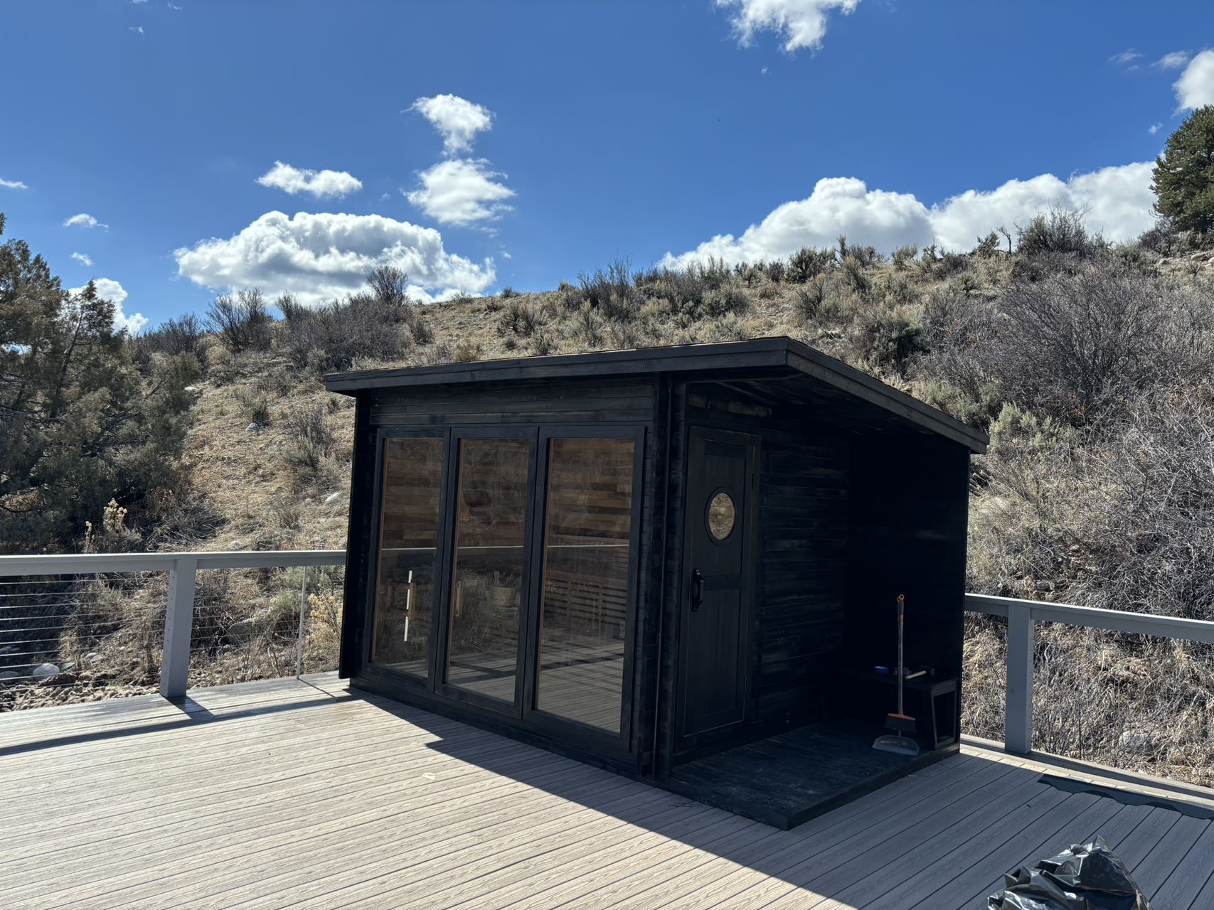SAUNA EVOLUTION® Large Cabin Sauna Eco Oasis 3 - Energize Trek