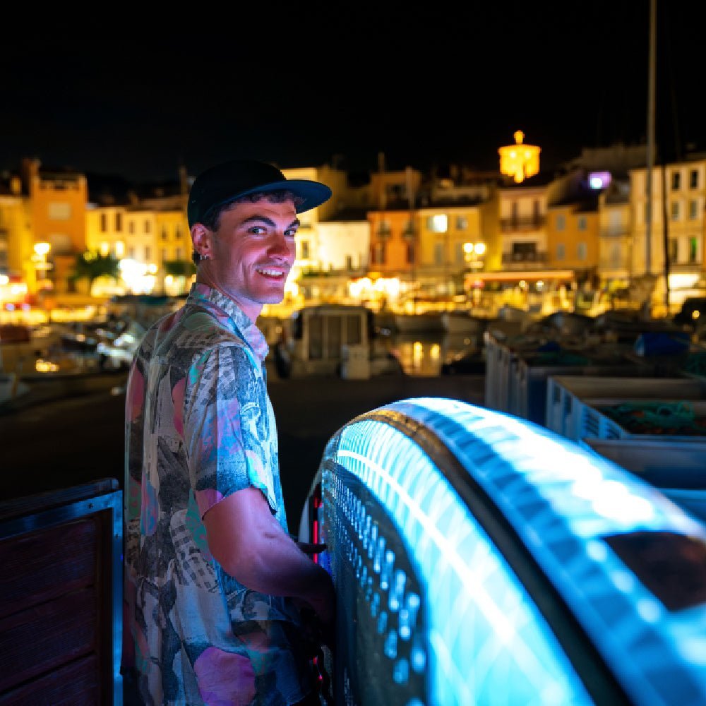 Aqua Marina Glow BT-24GL All Around ISUP With Ambient Light System And Safety Leash, 10FT (SAK48269) - Energize Trek