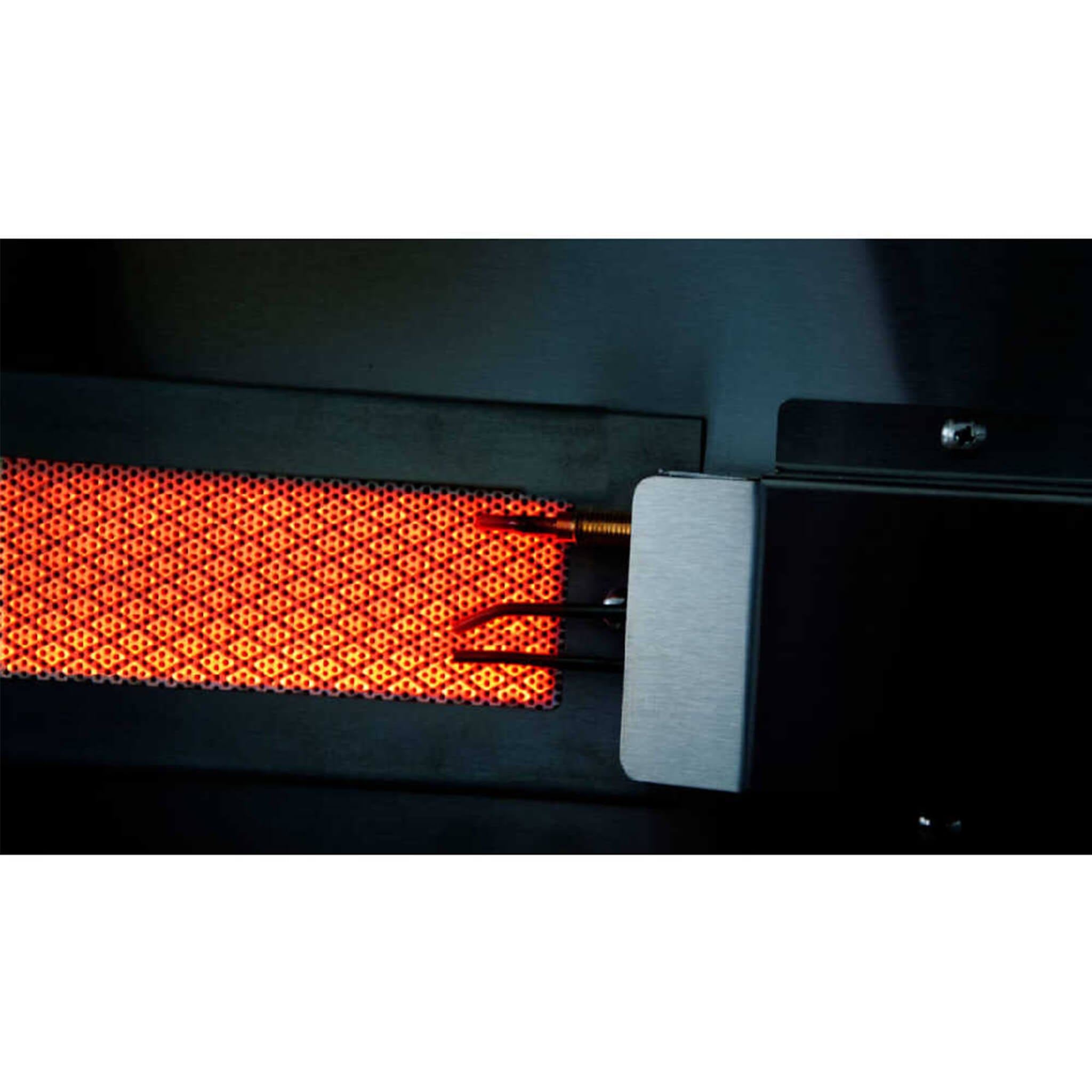 Edgestar 60K BTU 30" Natural Gas Built-In Grill With Lighted Grill Area And Double Access Doors (SAK82568) - Energize Trek