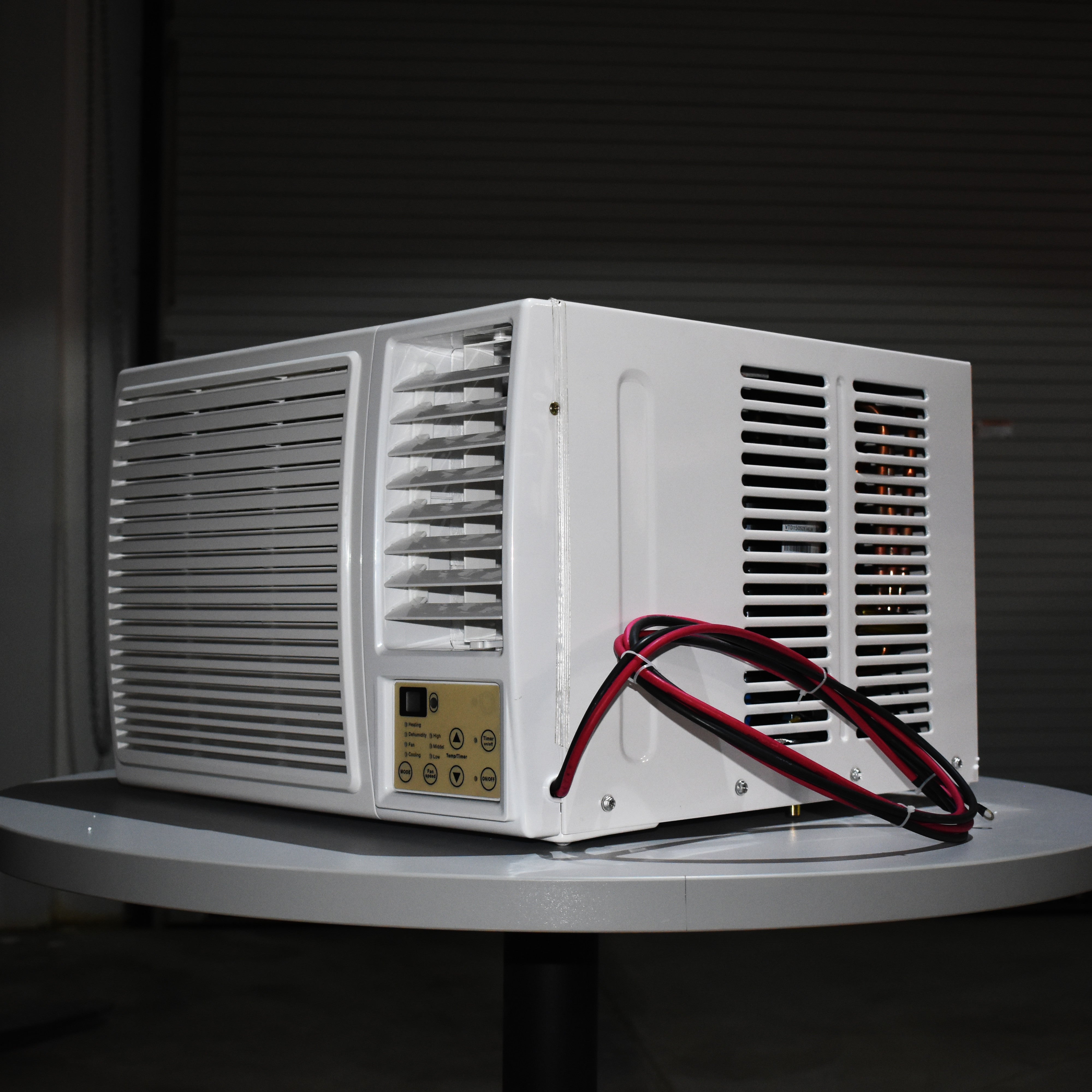 48V DC Window Air Conditioner & Heater - Energize Trek