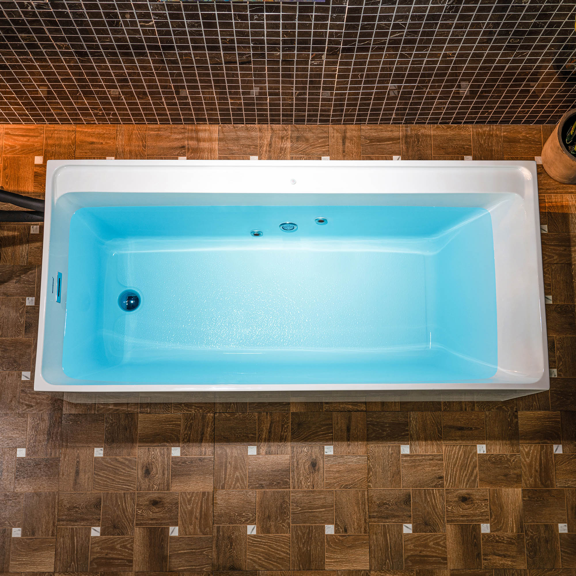 WOODBRIDGE 67" L x 31-1/2" W Freestanding Acrylic Cold Plunge Ice Tub with 1.3 HP High-Performance Chiller for Cooling/Heating, Ozone sanitation, Filter circulation system, Insulated tub cover - Energize Trek