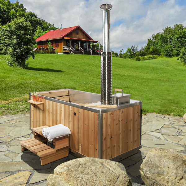 SAUNA EVOLUTION® Outdoor Red Cedar Wooden Hot Tub - Energize Trek