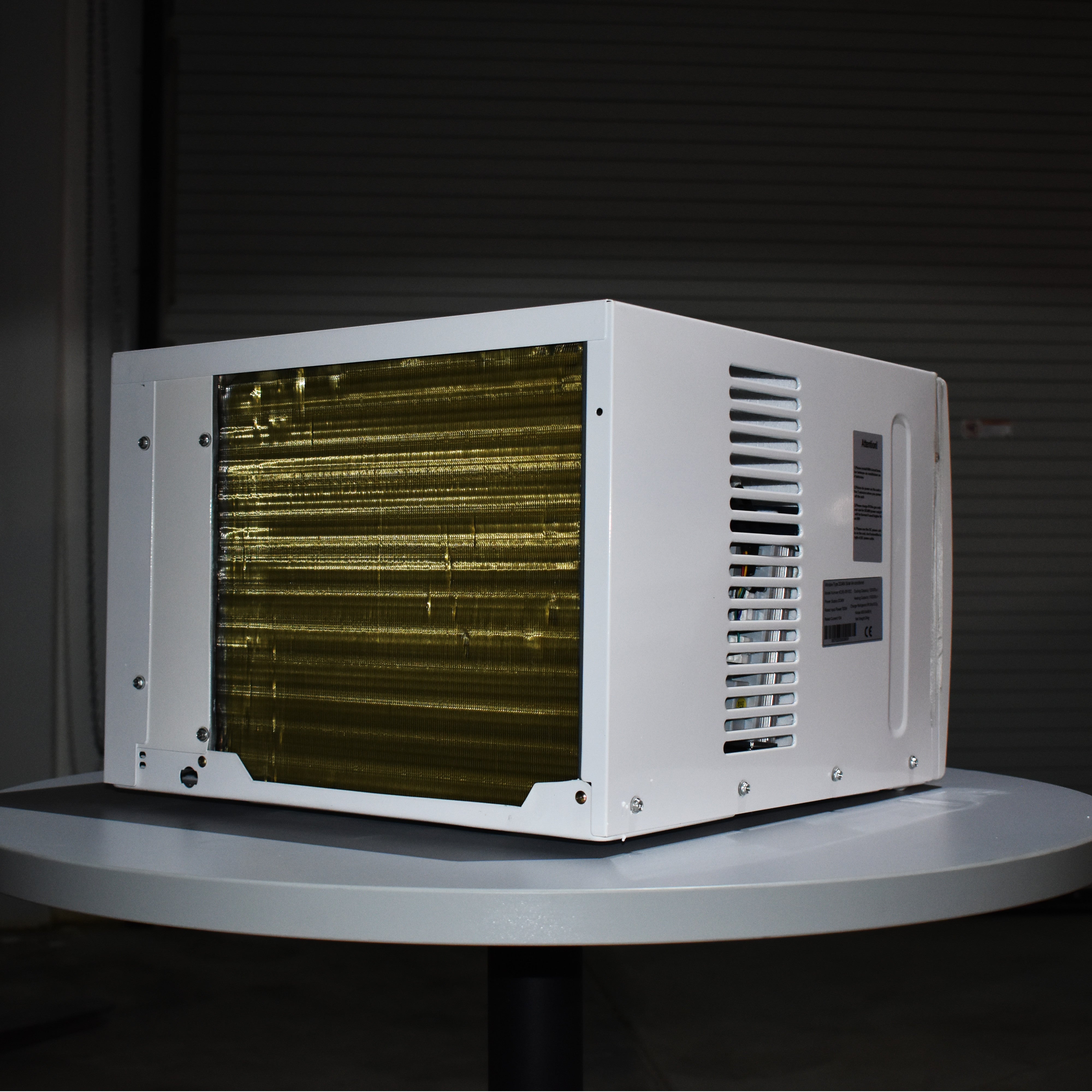 48V DC Window Air Conditioner & Heater - Energize Trek
