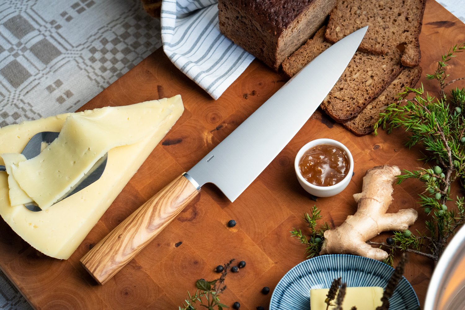 A&C Chef Knife - Olivewood - Energize Trek
