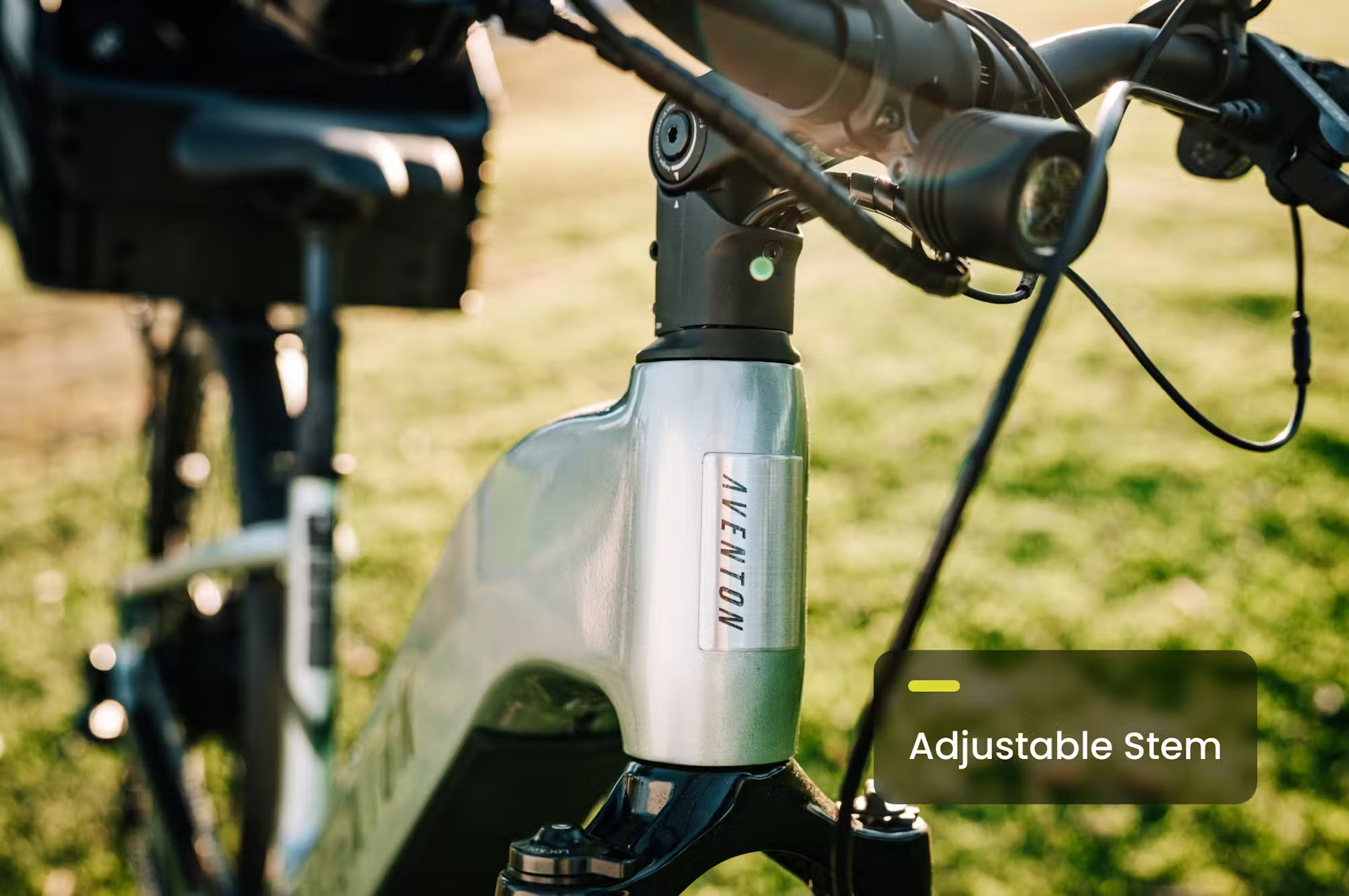 Aventon Level.3 Commuter E-Bike Step-Through - Energize Trek