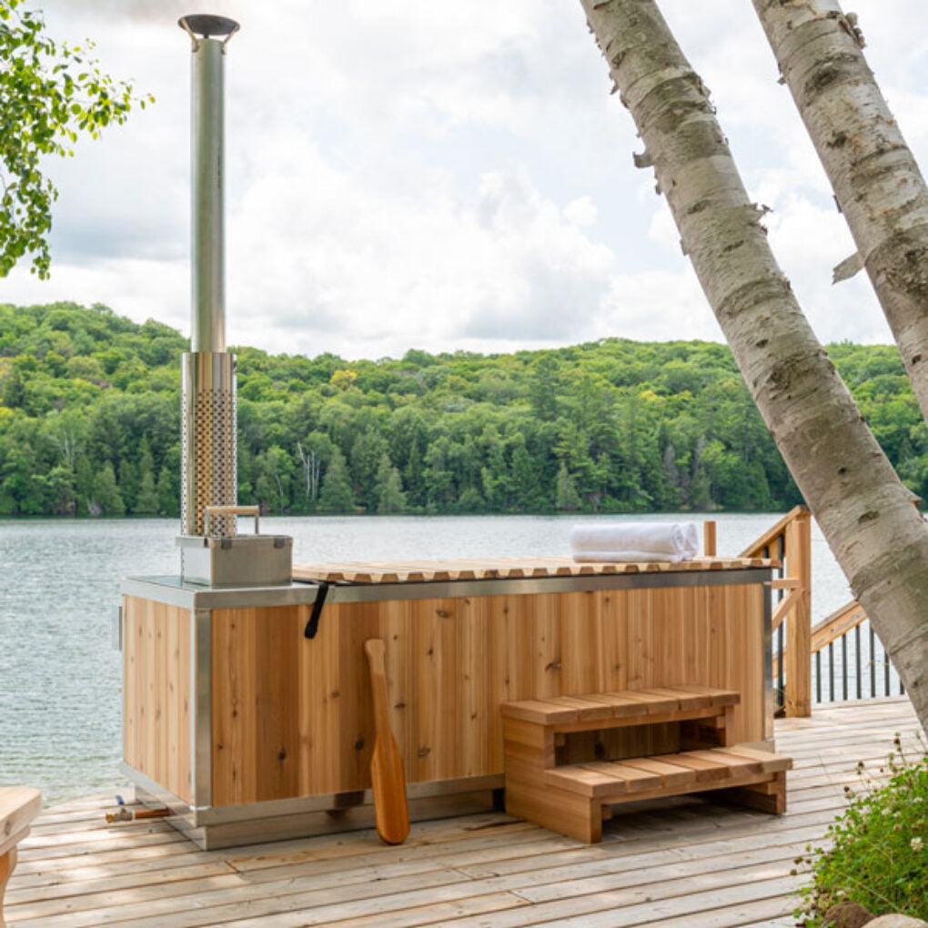 SAUNA EVOLUTION® Outdoor Red Cedar Wooden Hot Tub - Energize Trek