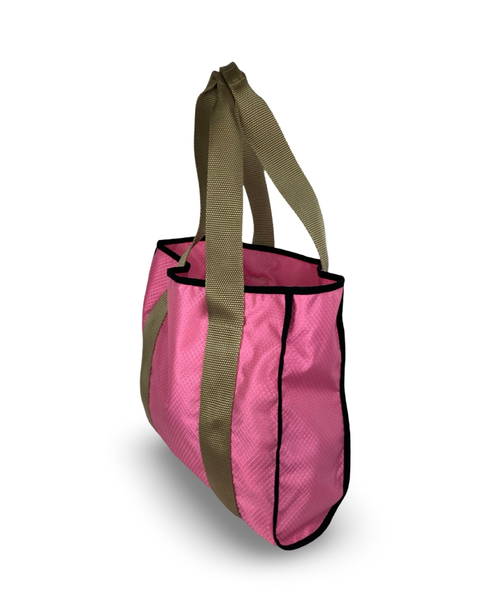 CLASSIC TOTE