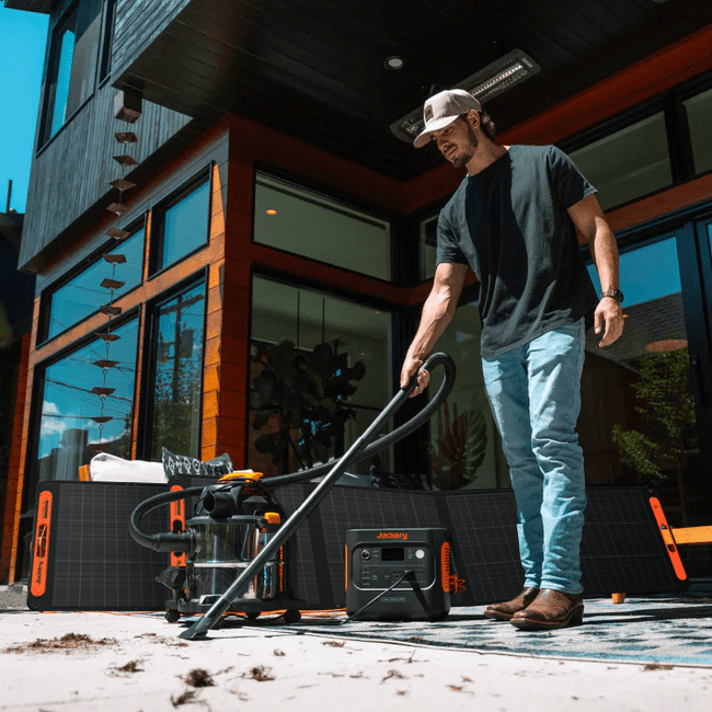 Jackery Solar Generator  2000 v2 - Energize Trek