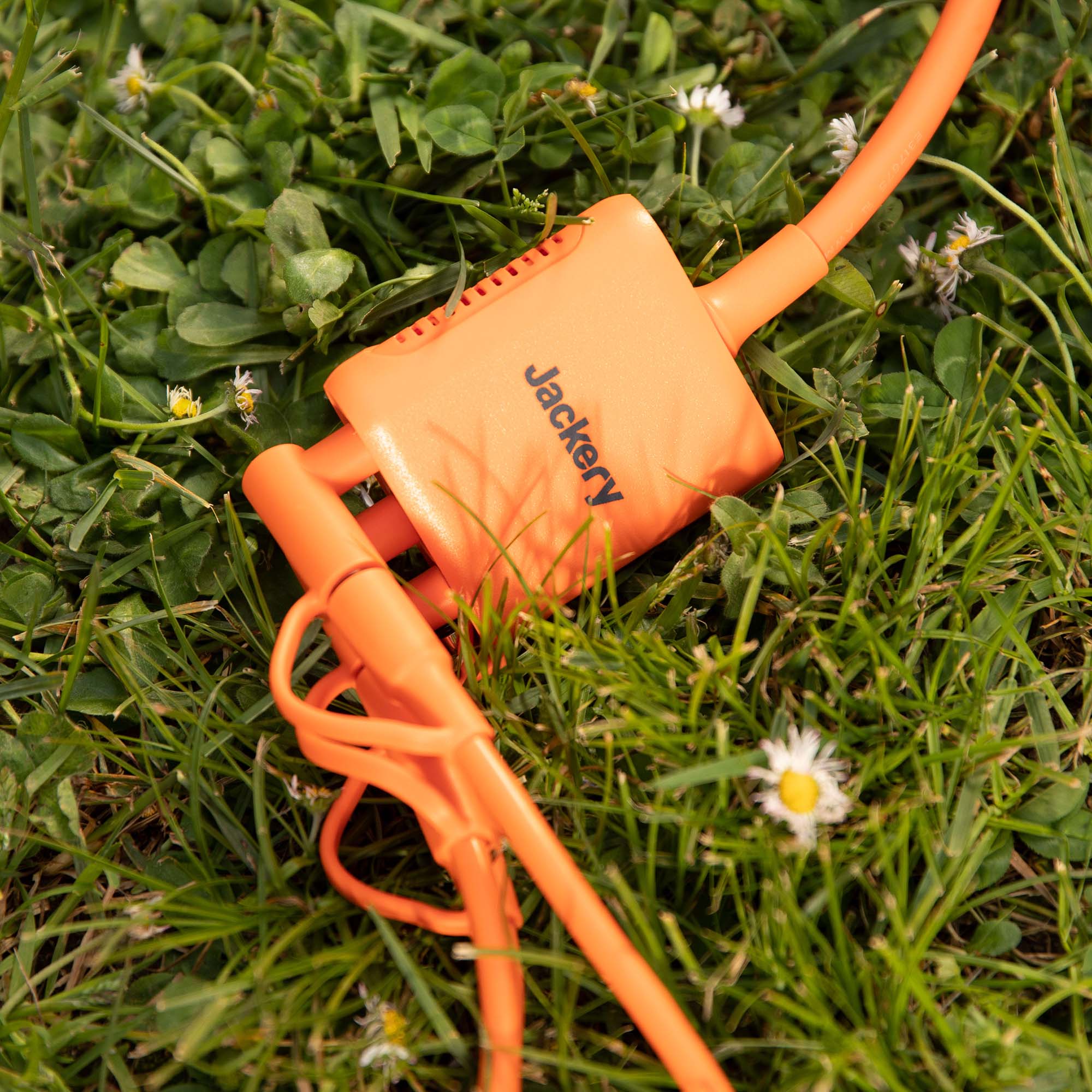 Jackery Solar Panel Connector - Energize Trek