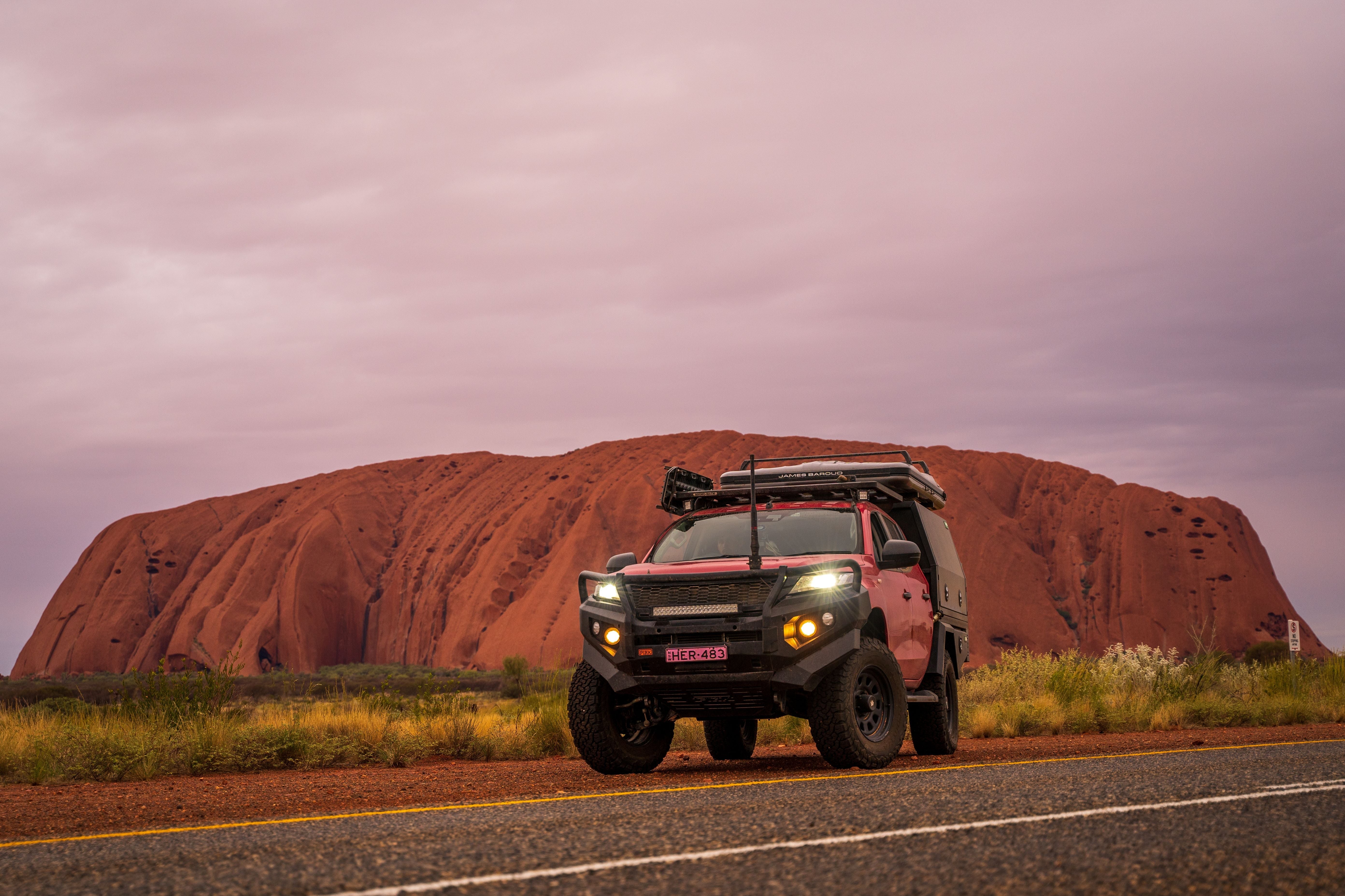 James Baroud ODYSSEY Rooftop Tent - Energize Trek
