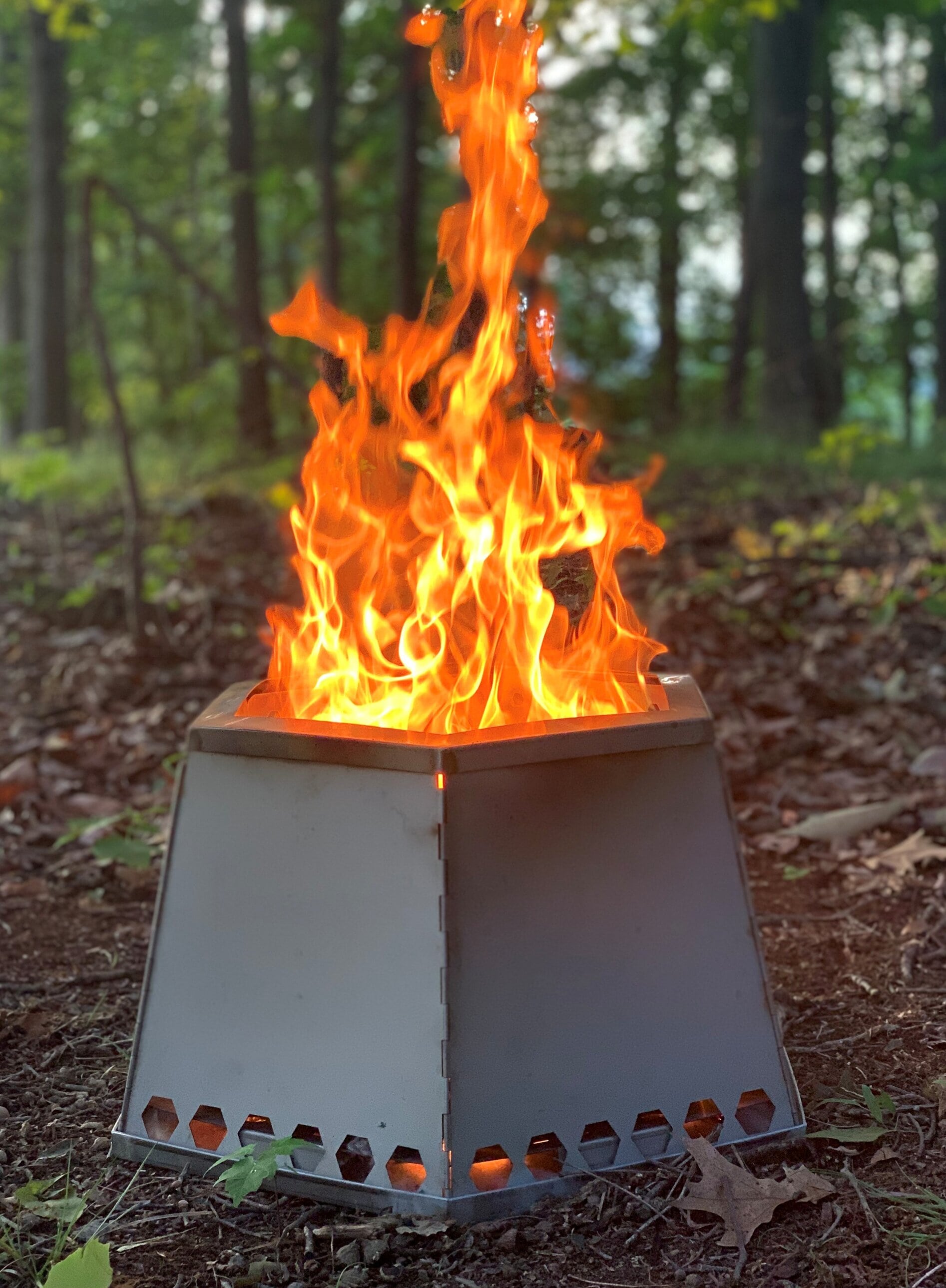 MEGAHEX Smokeless Fire Pit - Energize Trek