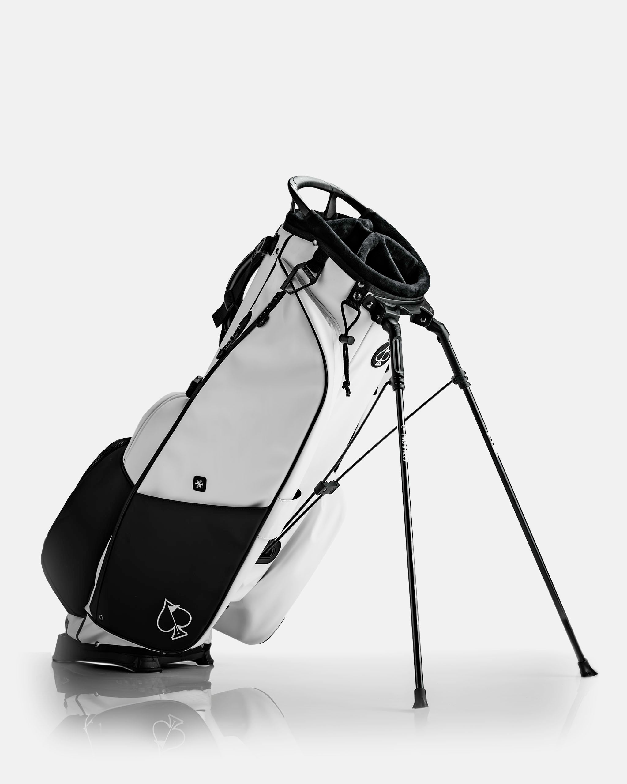 Player Preferred™ Golf Bag - Domino - Energize Trek