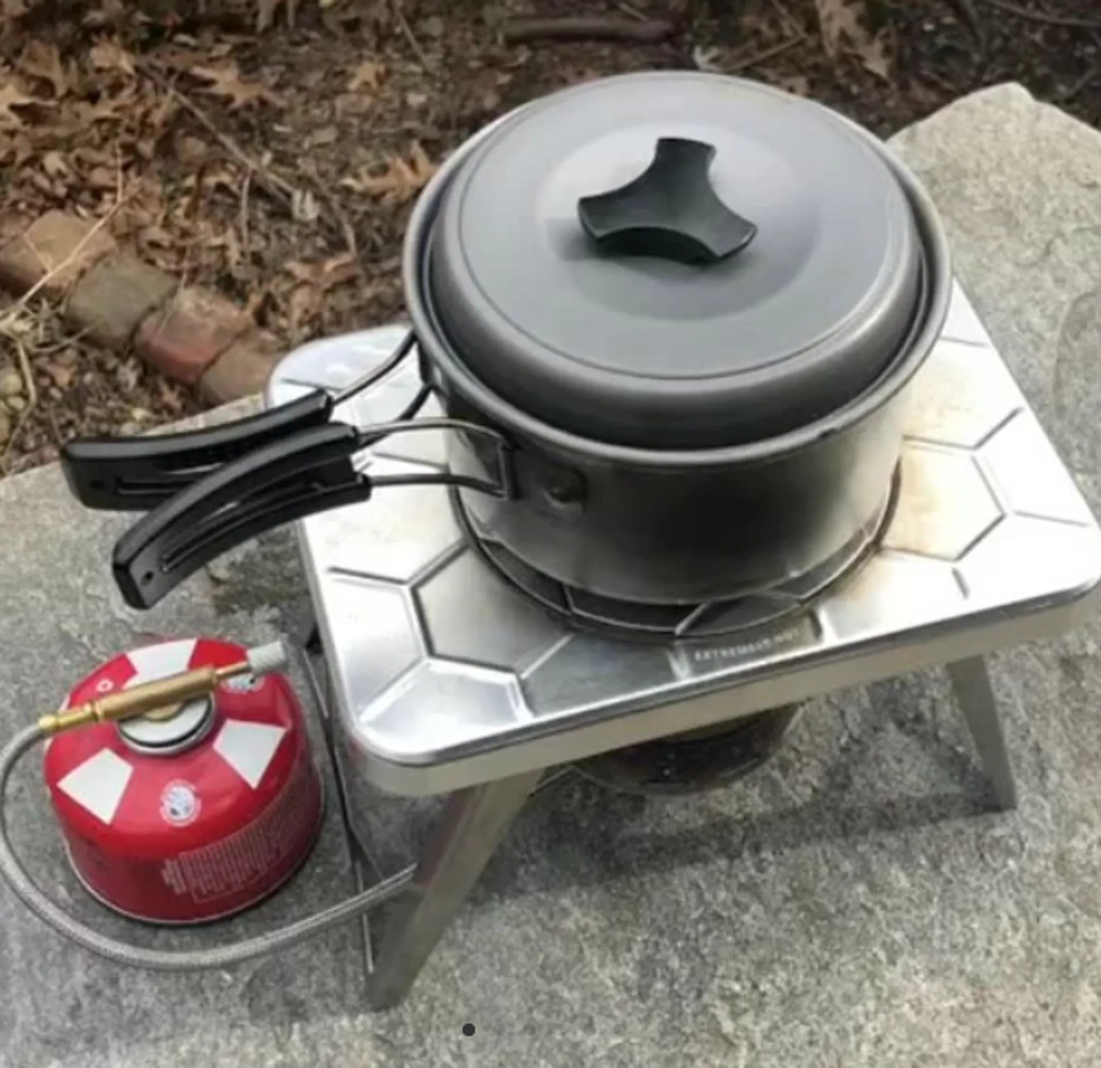 Stove plus gas adapter - Energize Trek